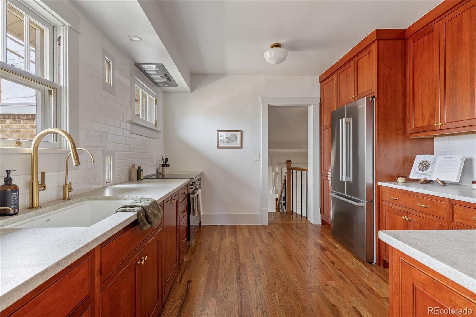 MLS Image #18 for 3800 s lincoln street,englewood, Colorado