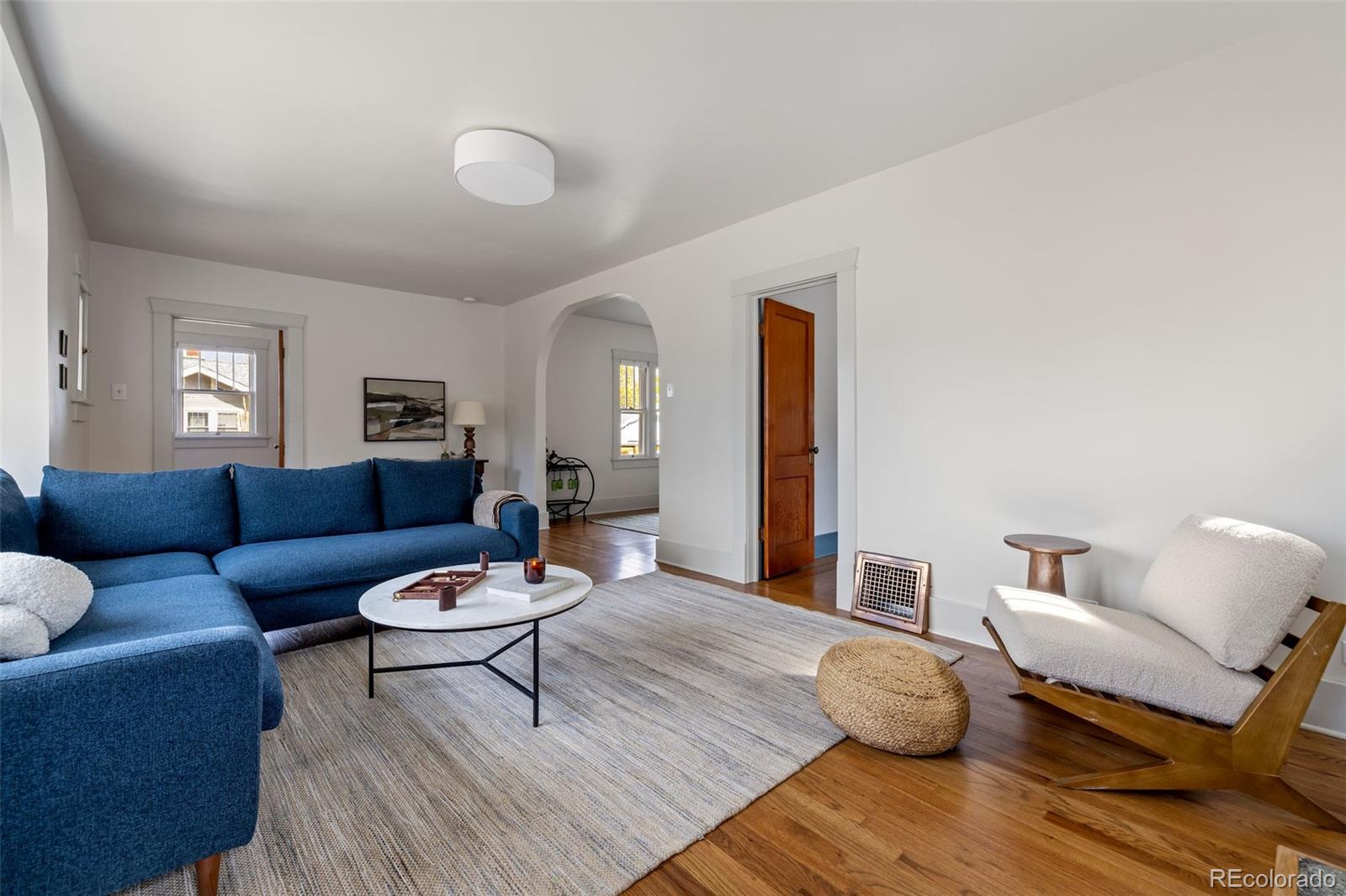 MLS Image #9 for 3800 s lincoln street,englewood, Colorado