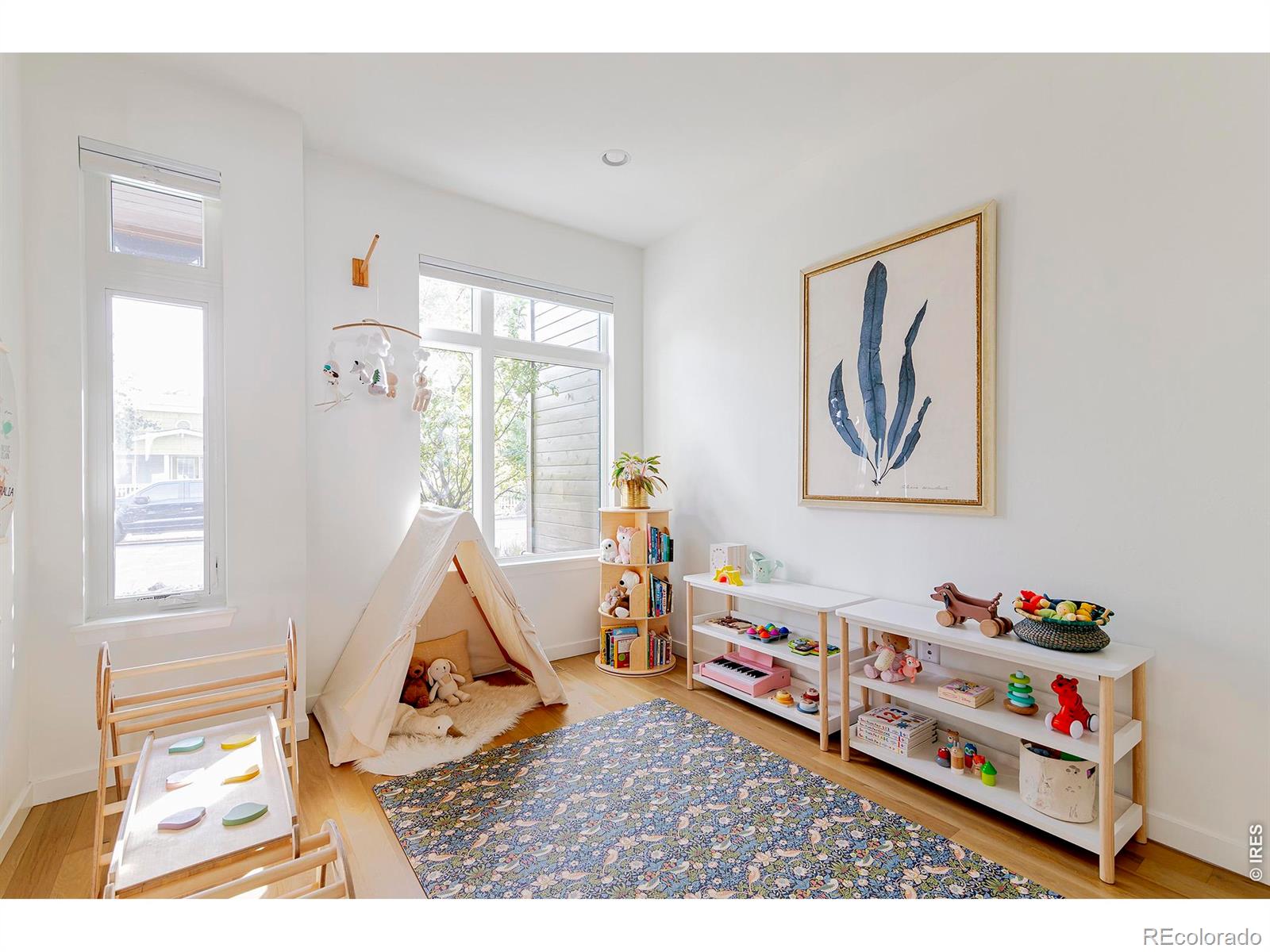 MLS Image #18 for 3955  utica street,denver, Colorado