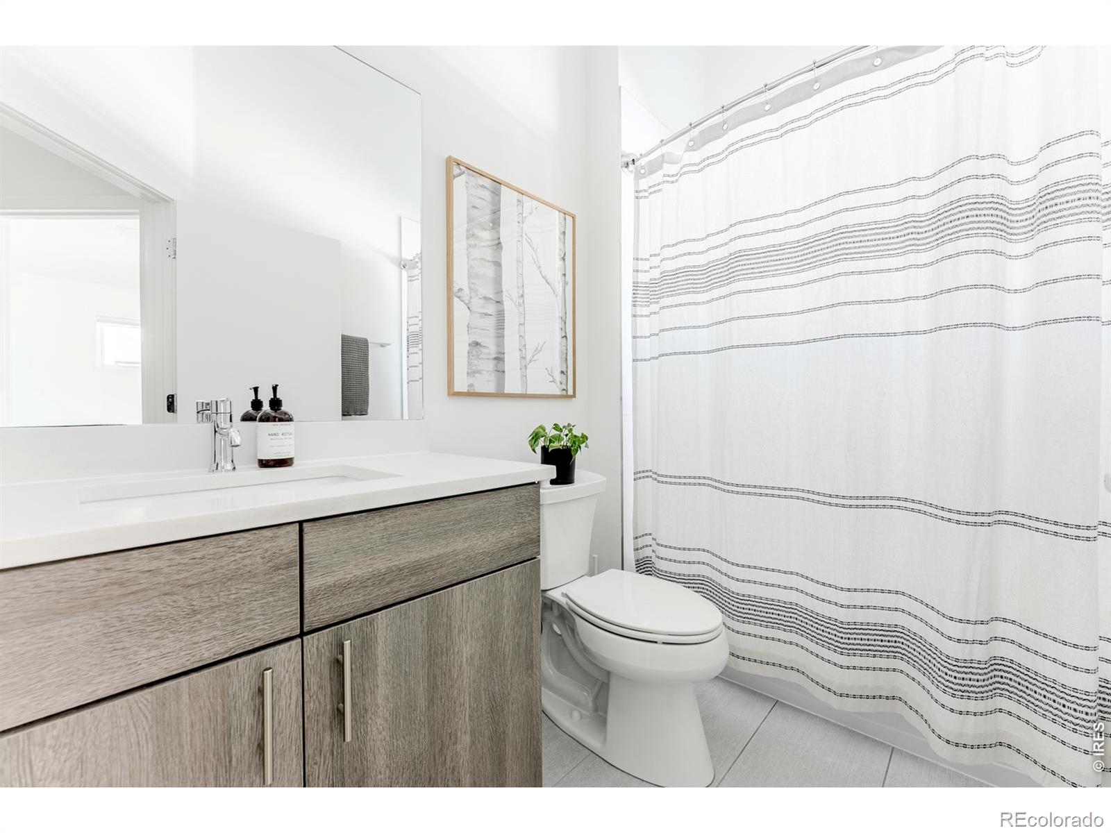 MLS Image #33 for 3955  utica street,denver, Colorado