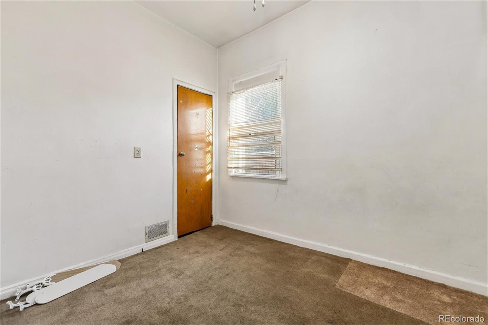 MLS Image #8 for 1549  jay street,lakewood, Colorado