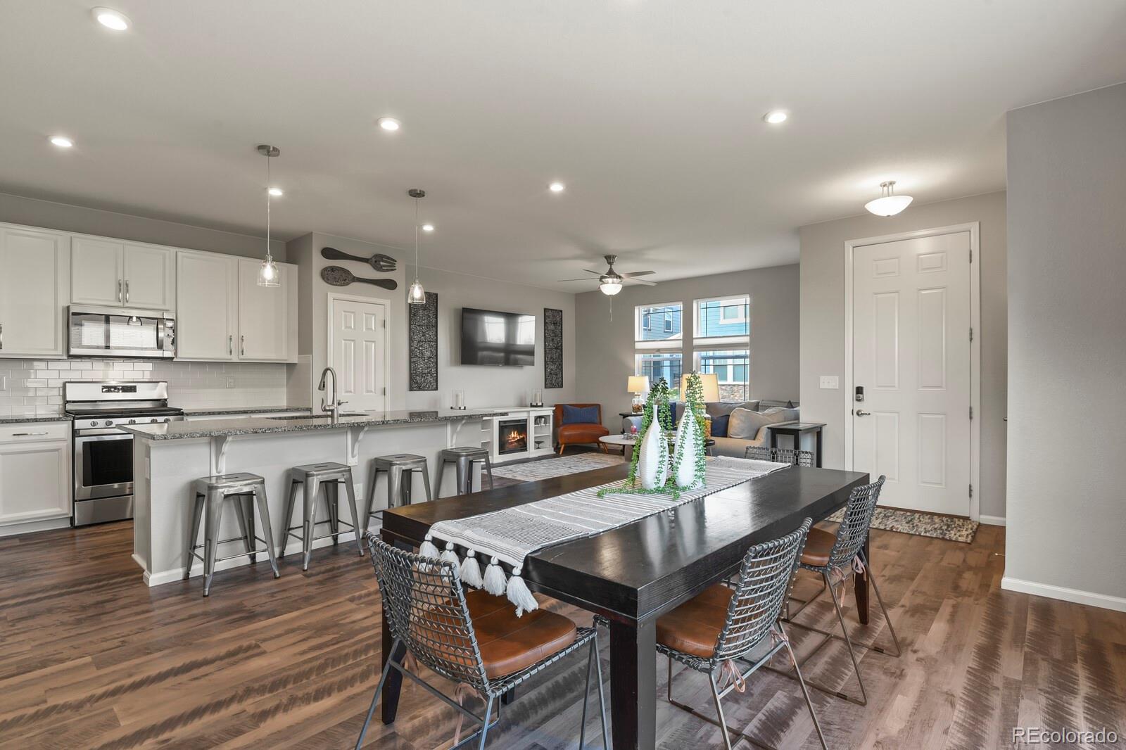 MLS Image #10 for 15706 e otero avenue,centennial, Colorado