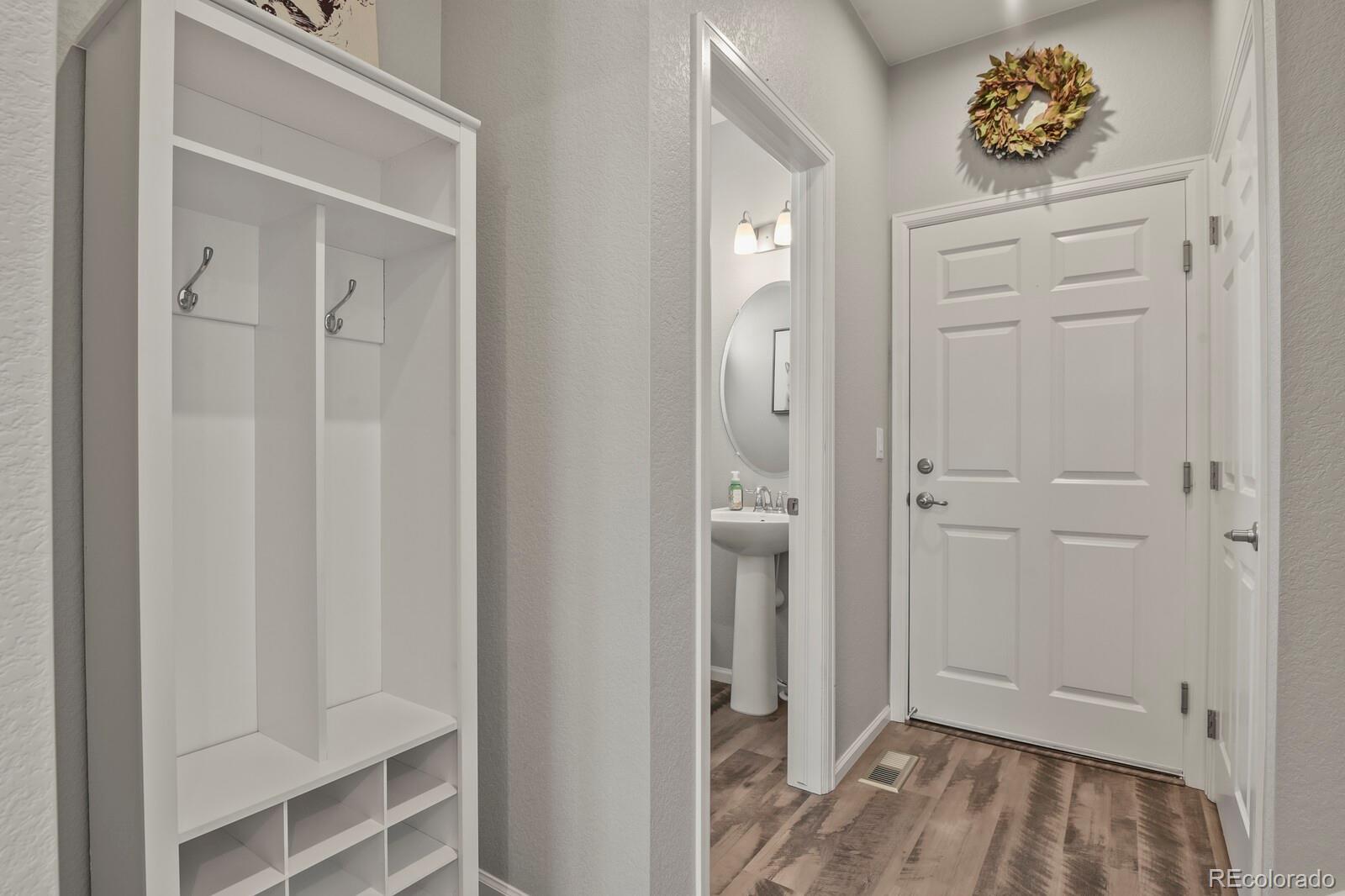 MLS Image #13 for 15706 e otero avenue,centennial, Colorado