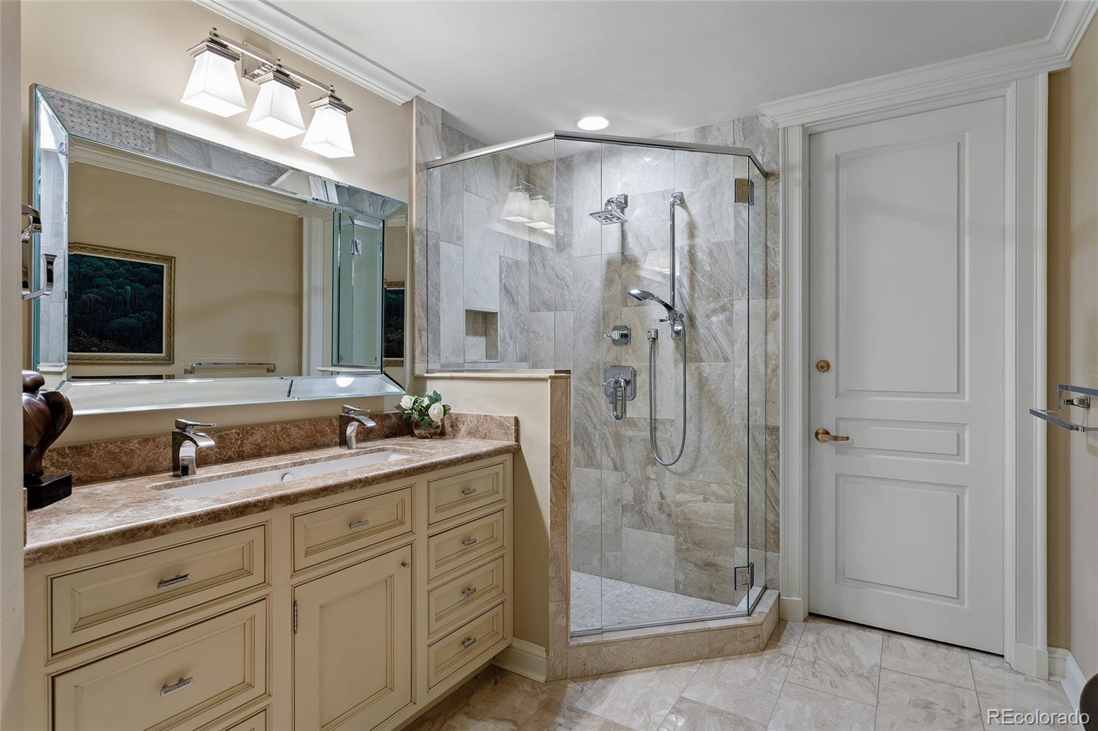 MLS Image #14 for 2400 e cherry creek south drive,denver, Colorado