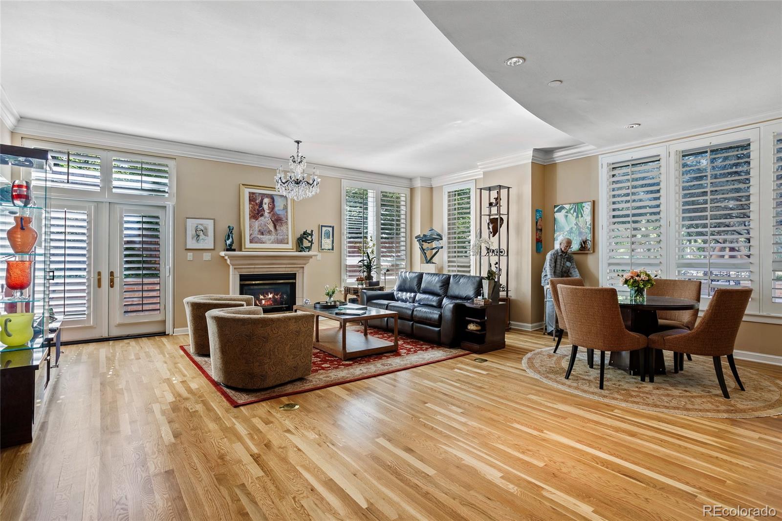 MLS Image #18 for 2400 e cherry creek south drive,denver, Colorado