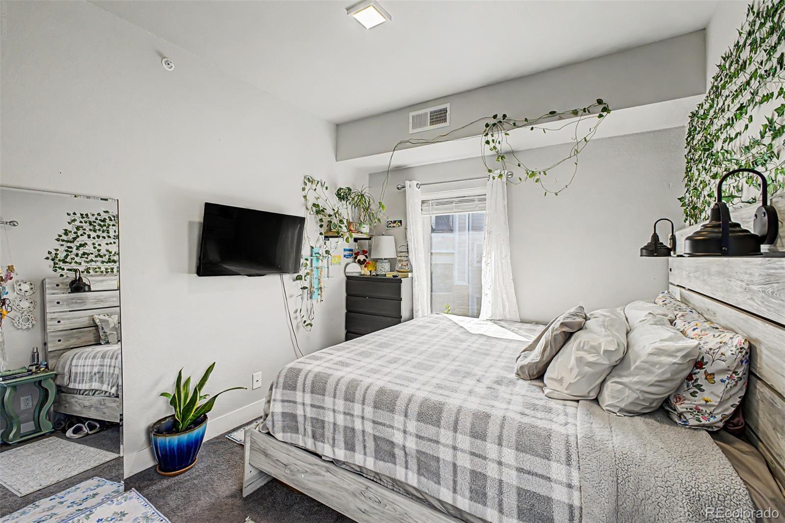 MLS Image #13 for 1401 w 85th avenue,federal heights, Colorado