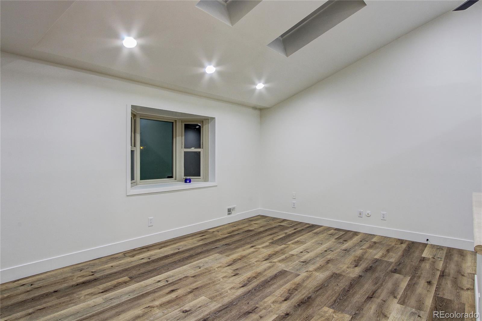 MLS Image #4 for 6625 s sherman street,centennial, Colorado