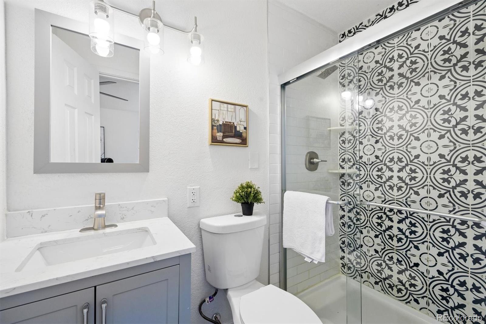 MLS Image #20 for 1330  clinton street,aurora, Colorado