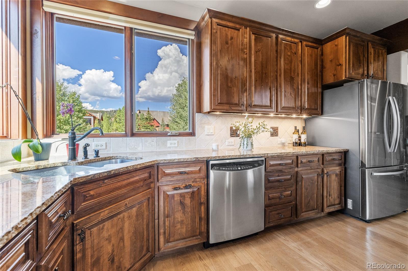 MLS Image #15 for 84  snow peak court,dillon, Colorado