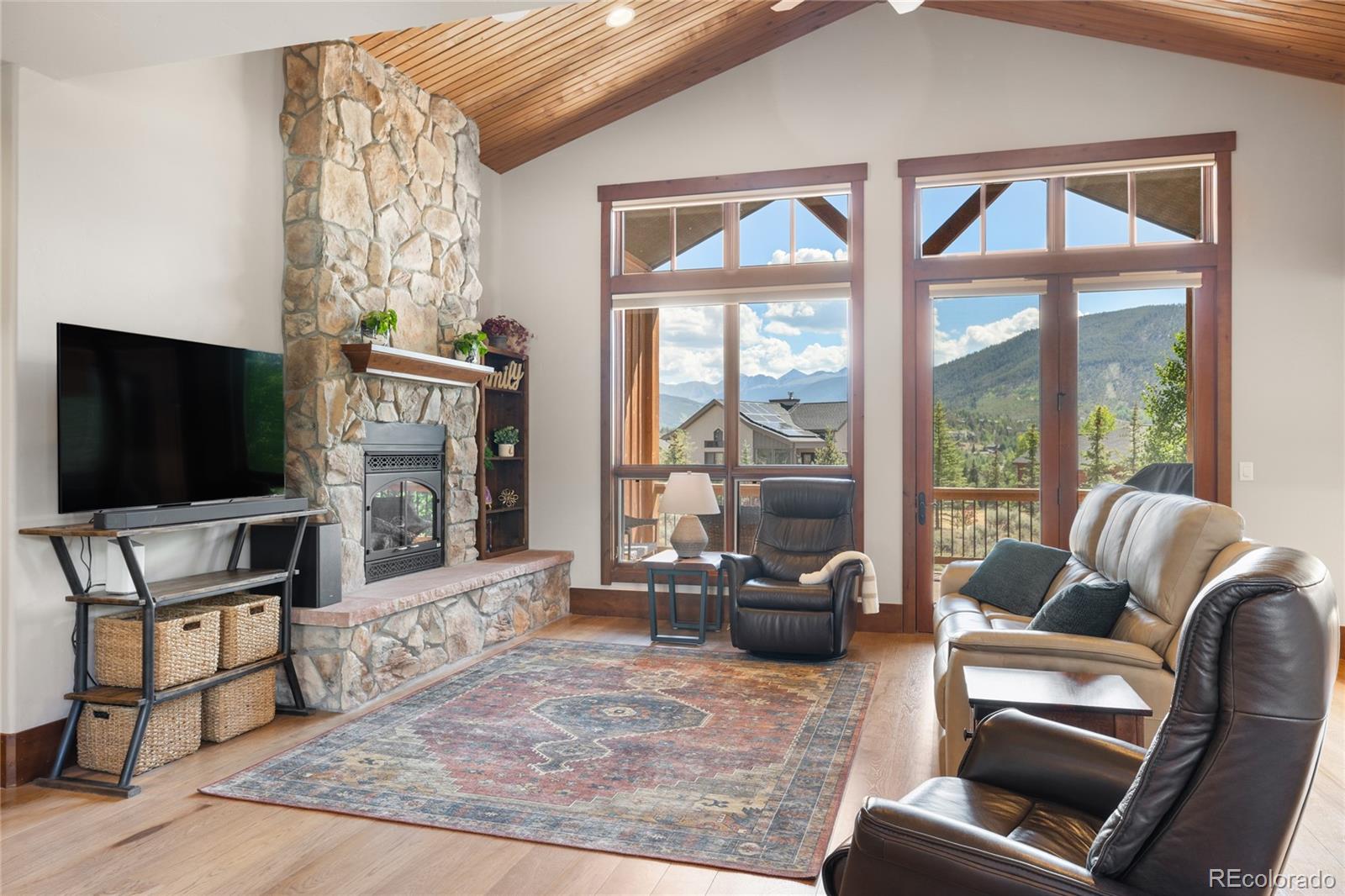 MLS Image #3 for 84  snow peak court,dillon, Colorado