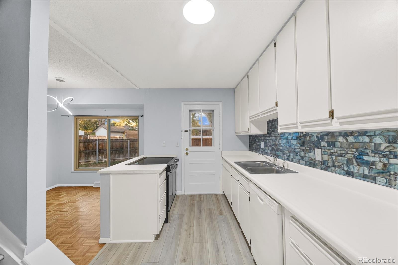 MLS Image #11 for 1682 s kline way,lakewood, Colorado