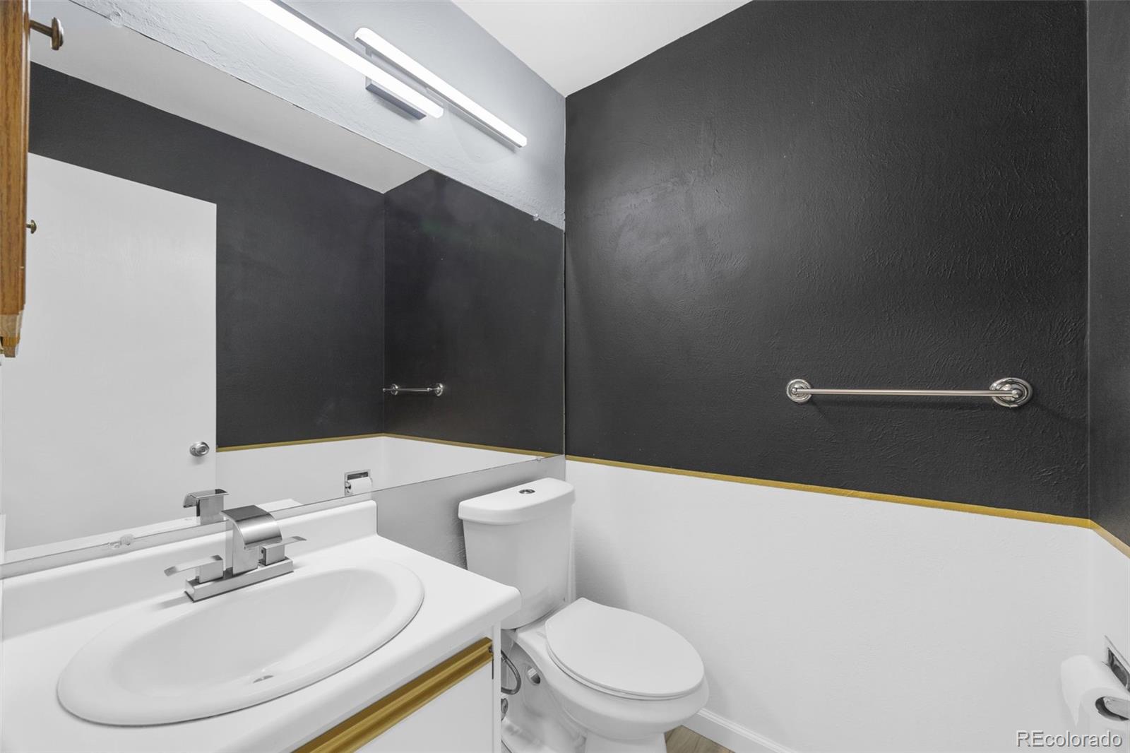 MLS Image #13 for 1682 s kline way,lakewood, Colorado