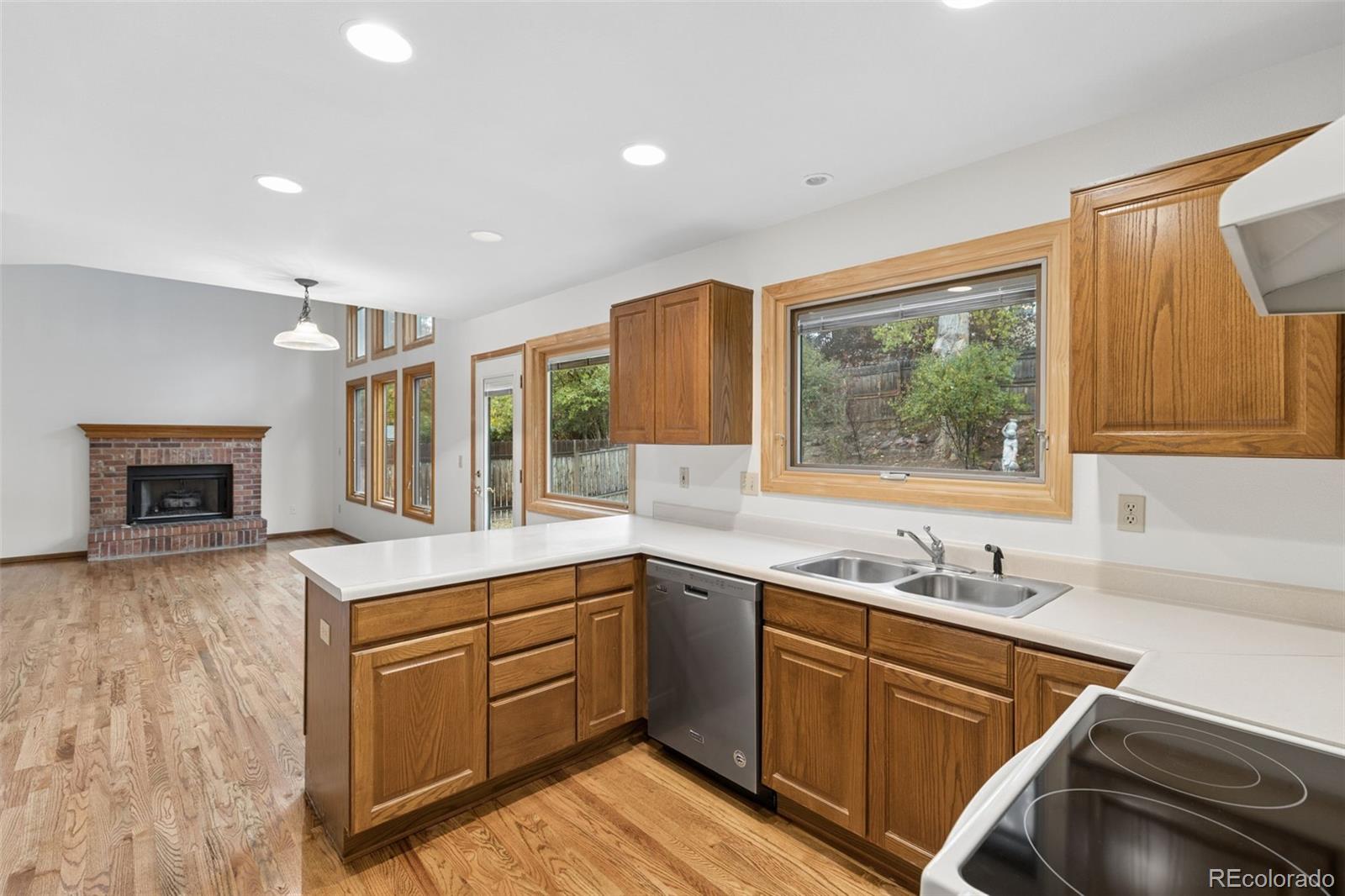 MLS Image #3 for 1030  beacon hill way,colorado springs, Colorado