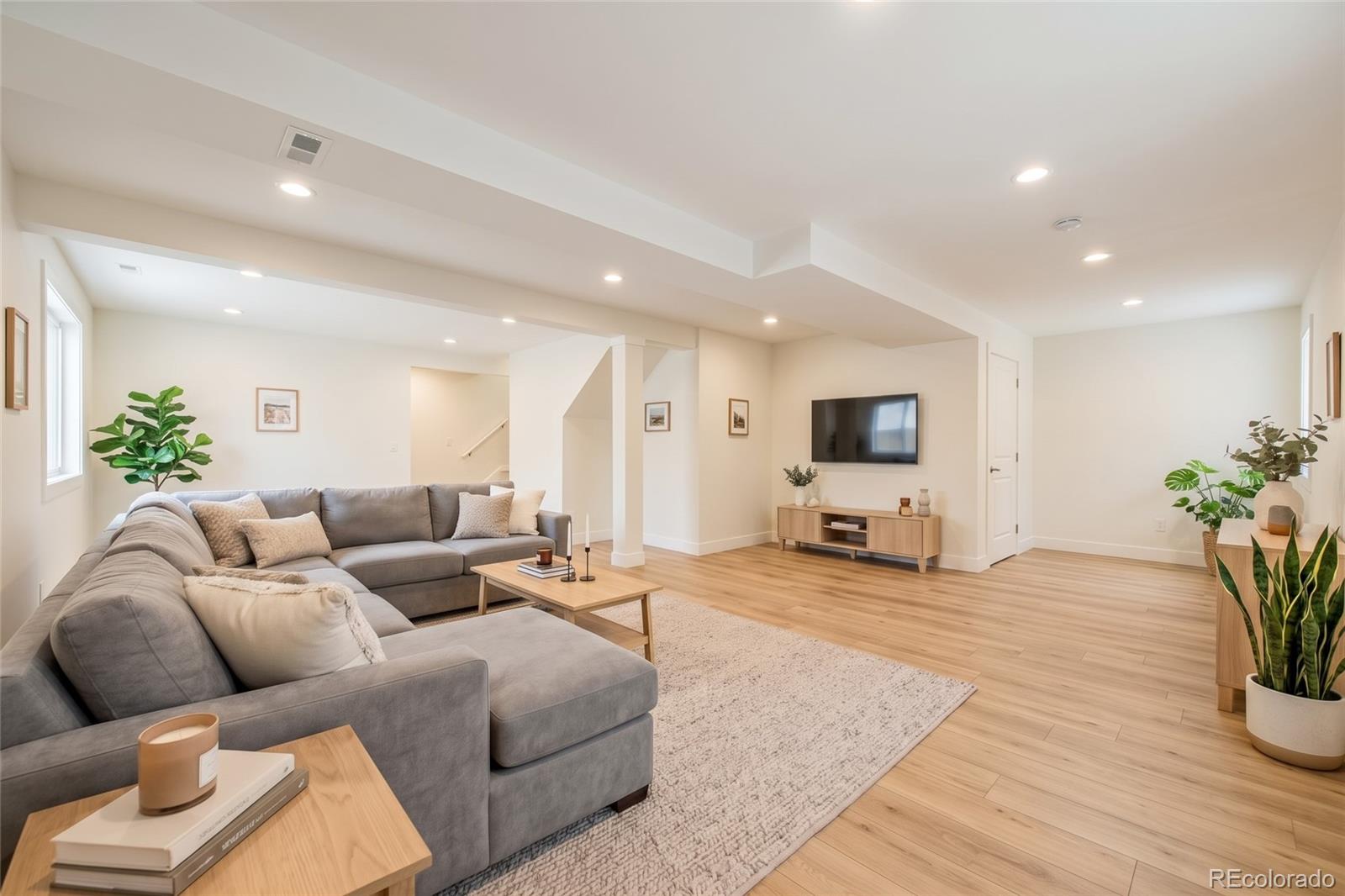 MLS Image #6 for 15815 e 97th avenue,commerce city, Colorado