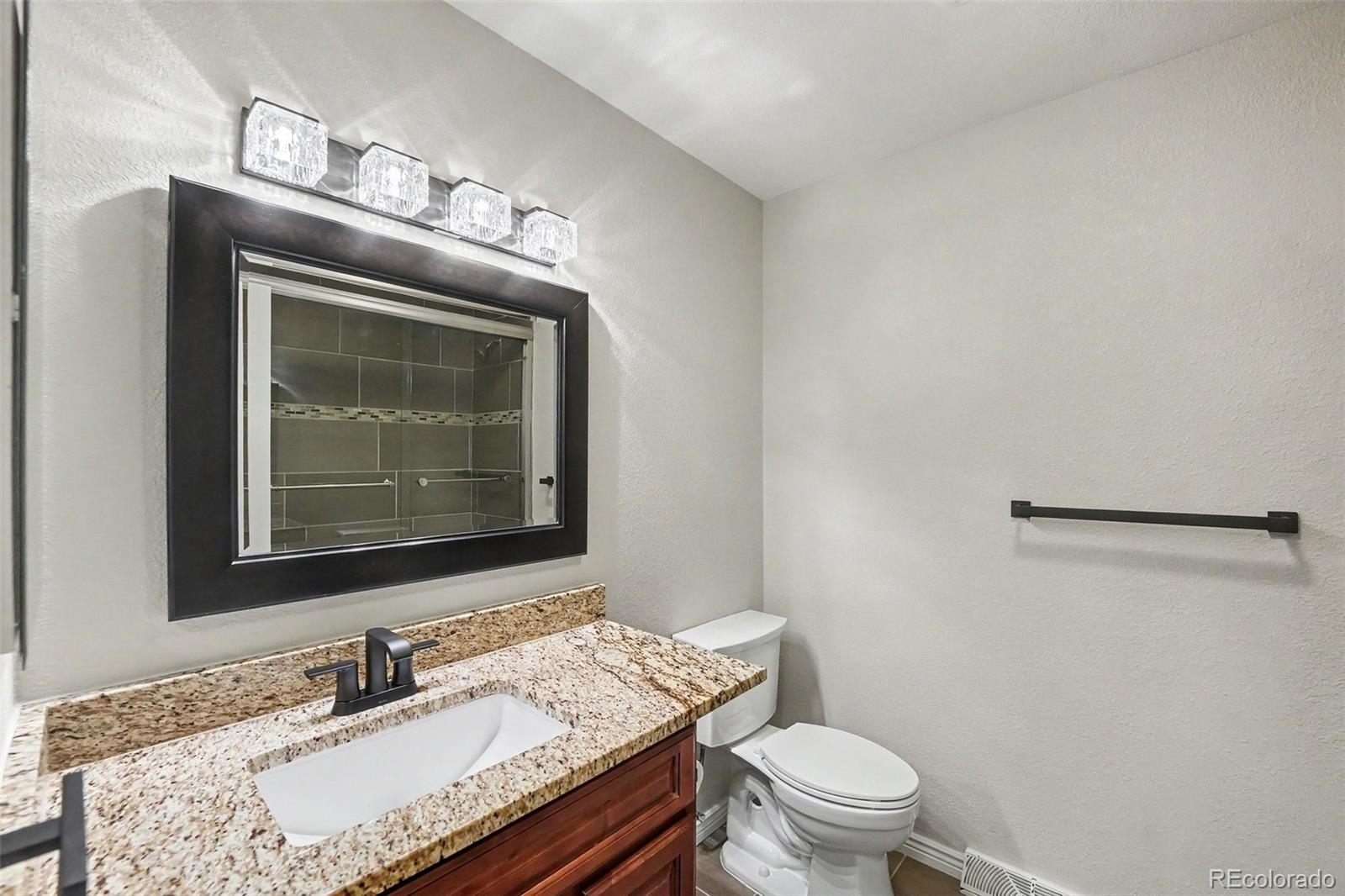 MLS Image #13 for 785 s glencoe street,denver, Colorado