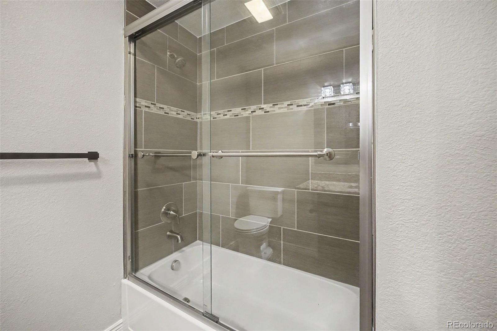 MLS Image #14 for 785 s glencoe street,denver, Colorado