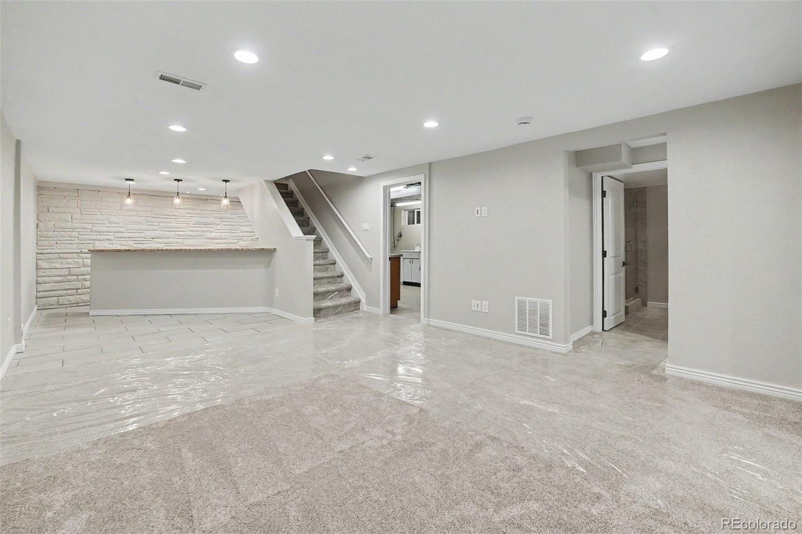 MLS Image #18 for 785 s glencoe street,denver, Colorado