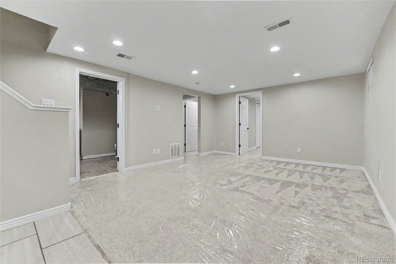 MLS Image #19 for 785 s glencoe street,denver, Colorado