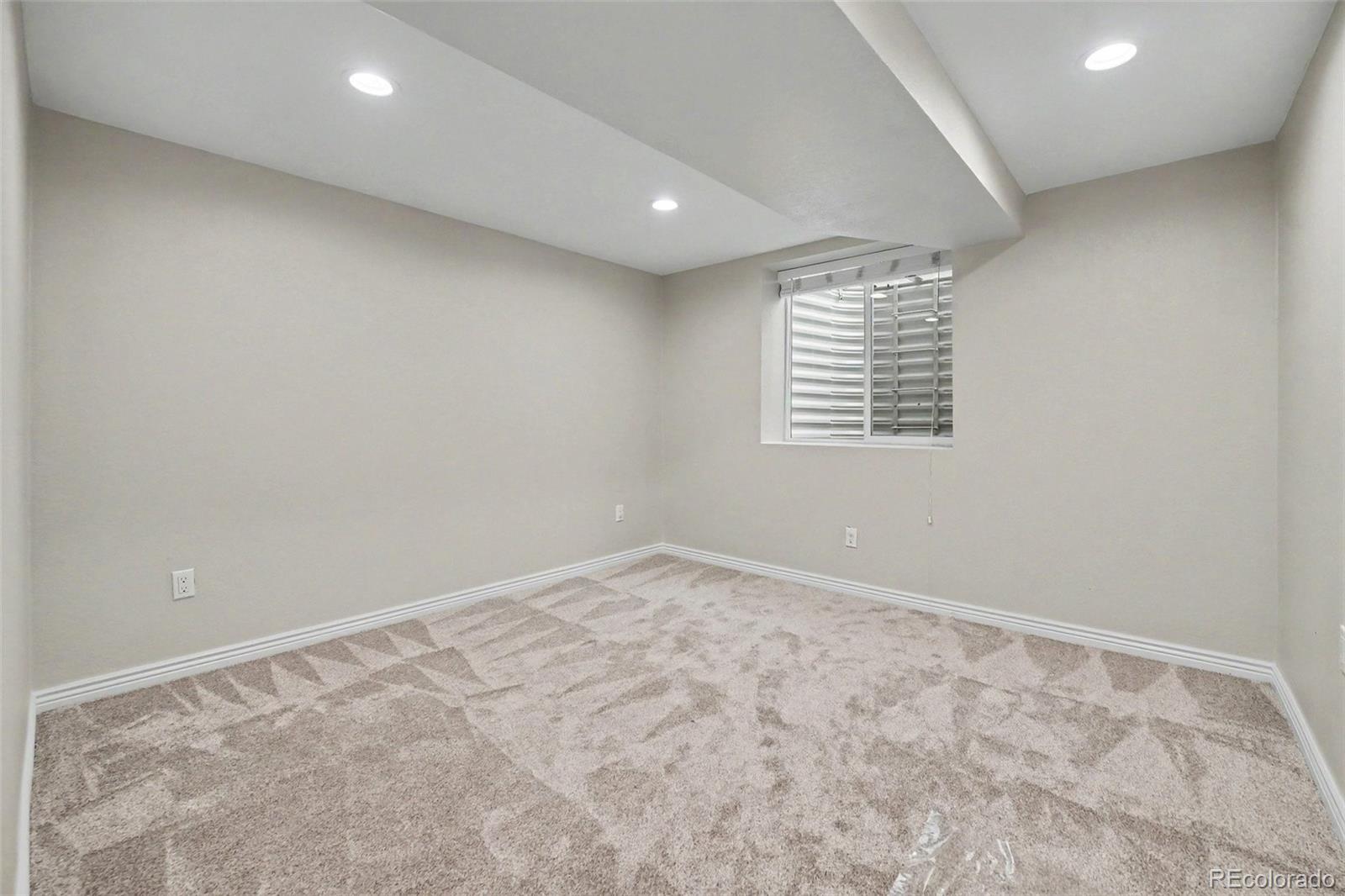 MLS Image #22 for 785 s glencoe street,denver, Colorado