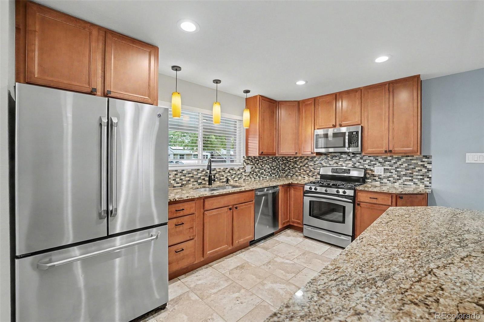 MLS Image #7 for 785 s glencoe street,denver, Colorado