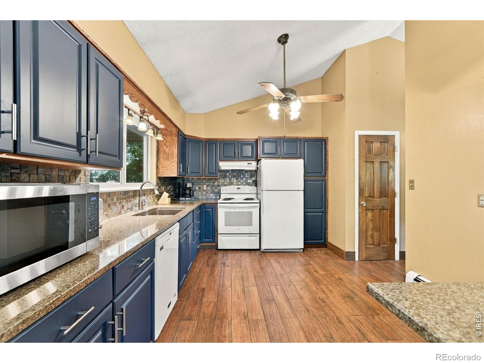 MLS Image #11 for 608  dartmouth circle,fort collins, Colorado