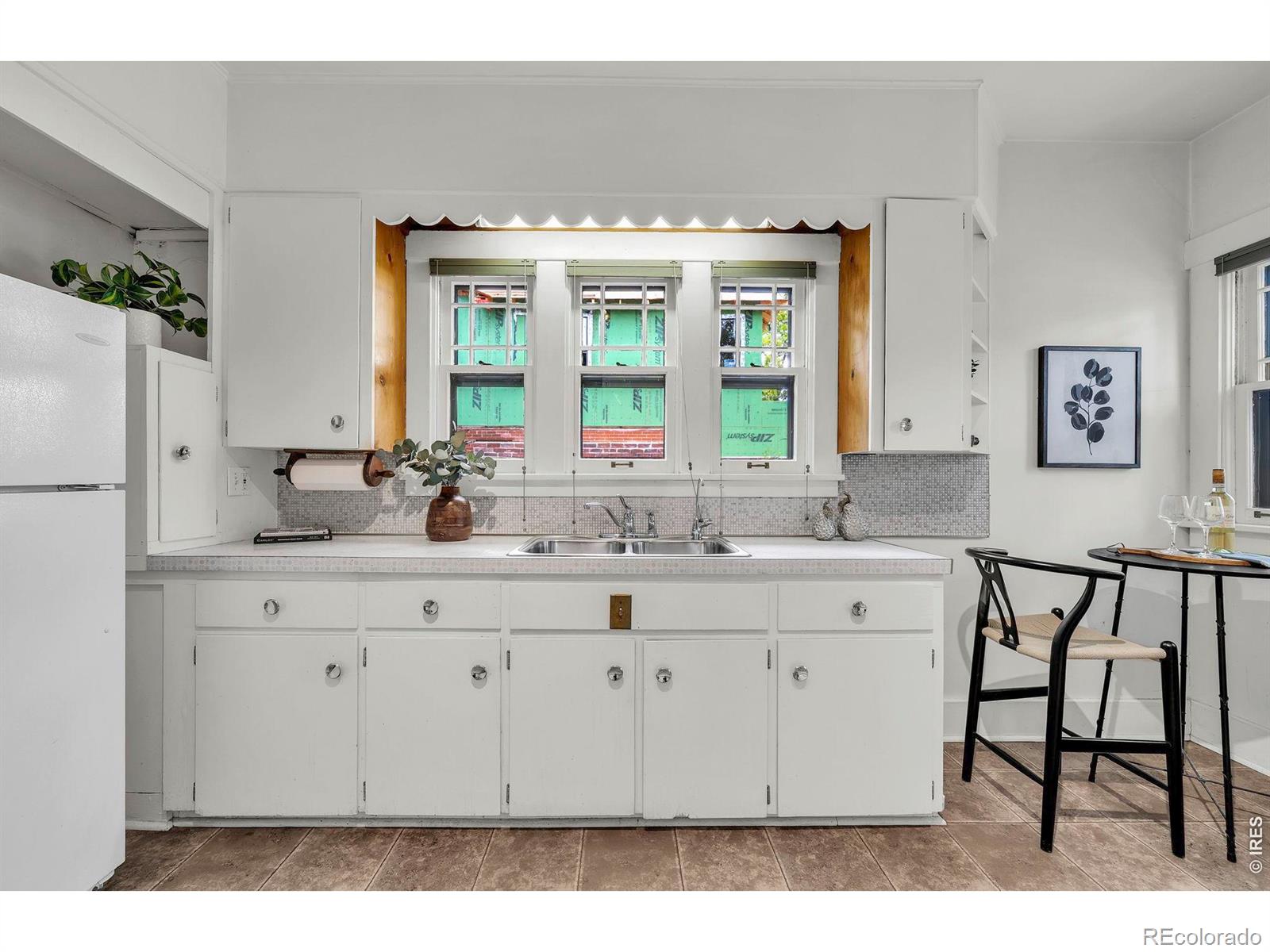 MLS Image #10 for 685 s emerson street,denver, Colorado