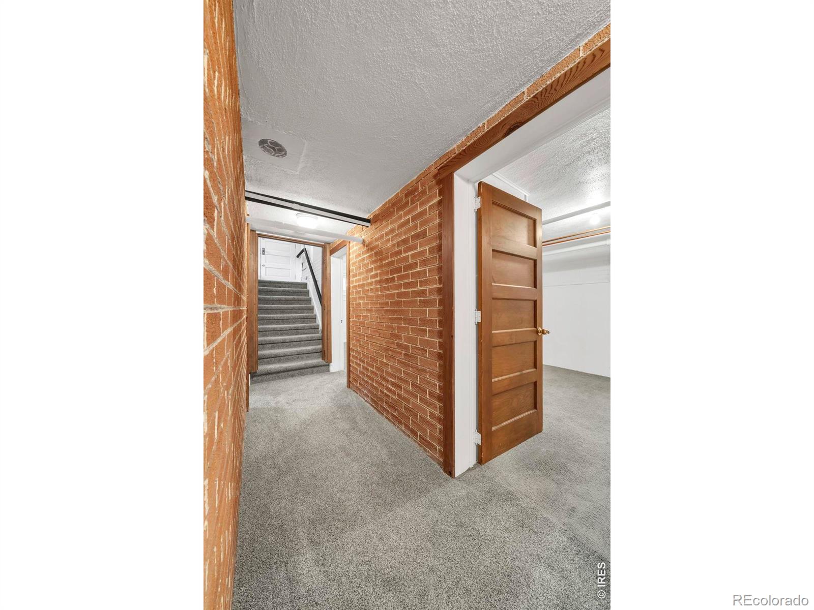 MLS Image #20 for 685 s emerson street,denver, Colorado