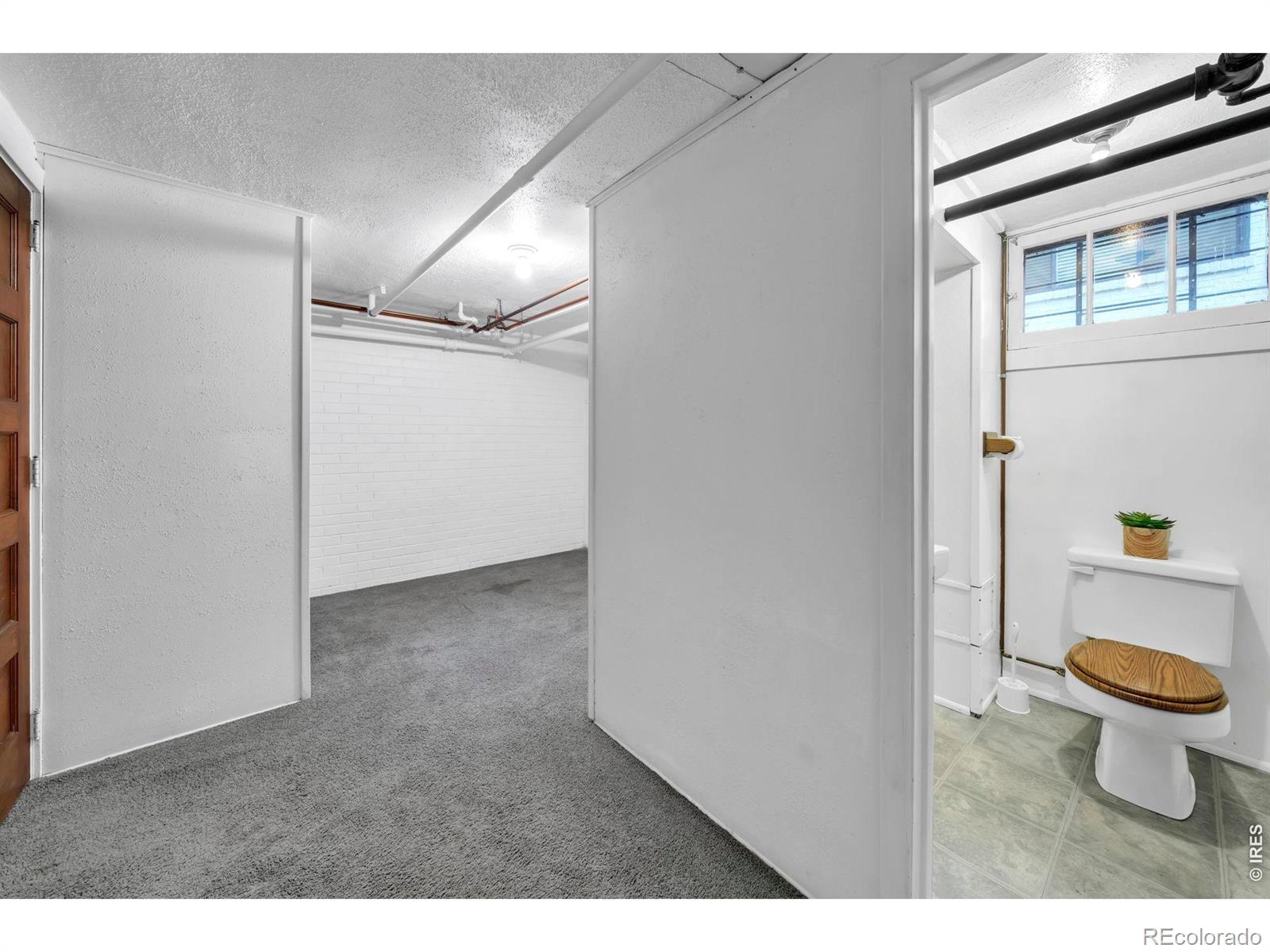 MLS Image #28 for 685 s emerson street,denver, Colorado