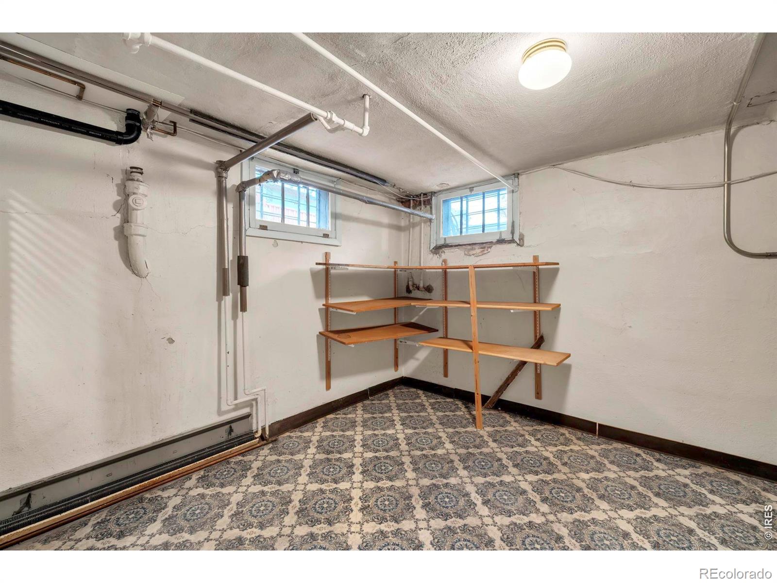 MLS Image #32 for 685 s emerson street,denver, Colorado