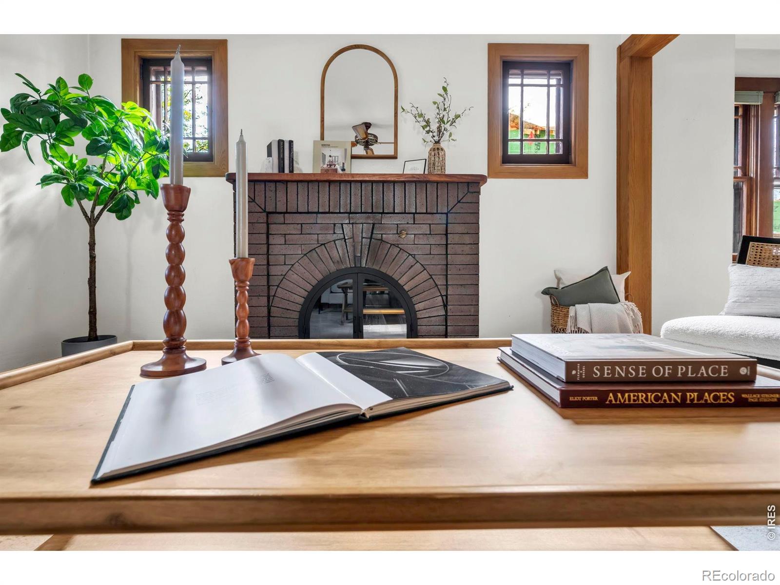 MLS Image #6 for 685 s emerson street,denver, Colorado