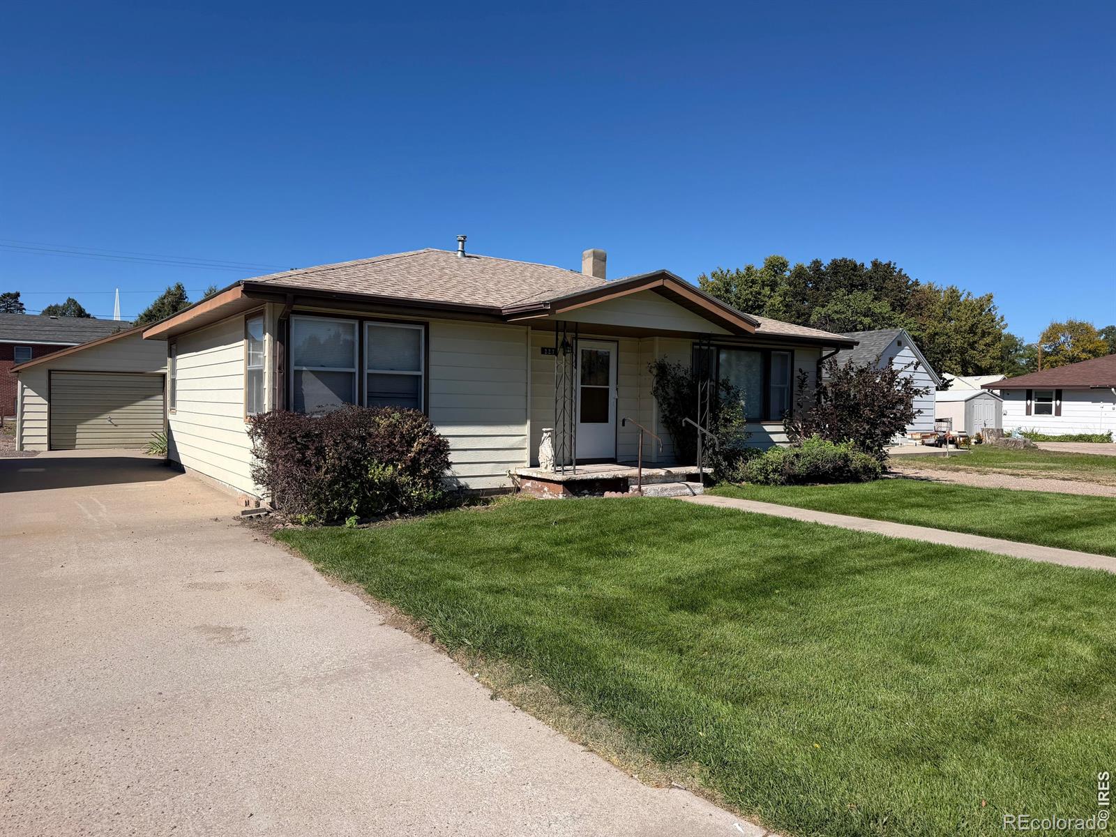 MLS Image #2 for 227  18th street,burlington, Colorado