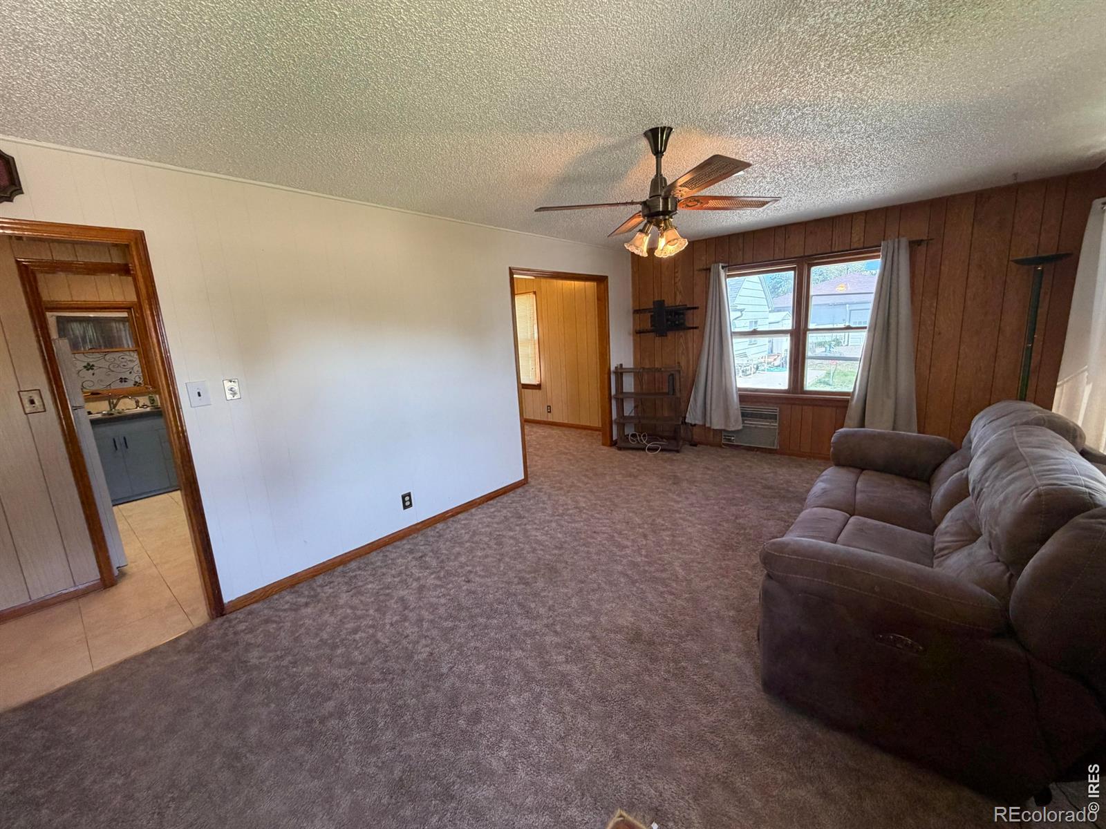 MLS Image #4 for 227  18th street,burlington, Colorado