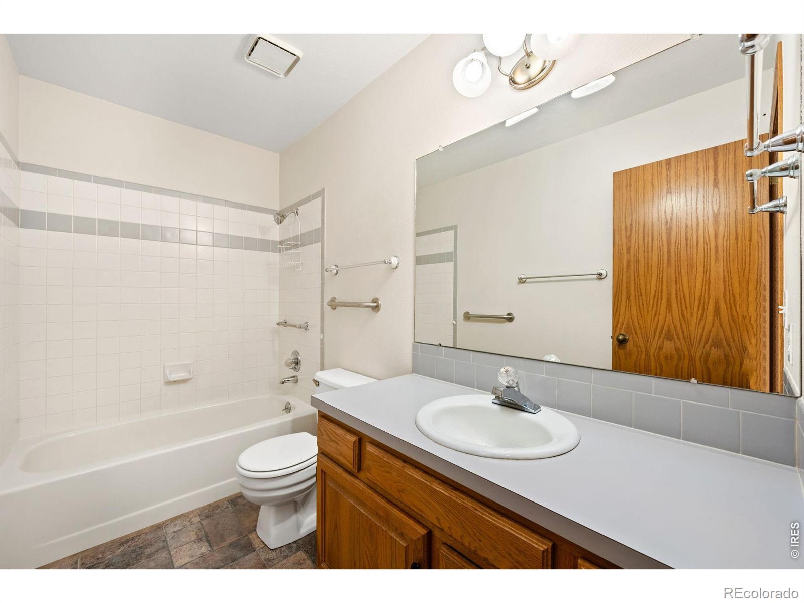 MLS Image #17 for 1056  scarborough drive,loveland, Colorado