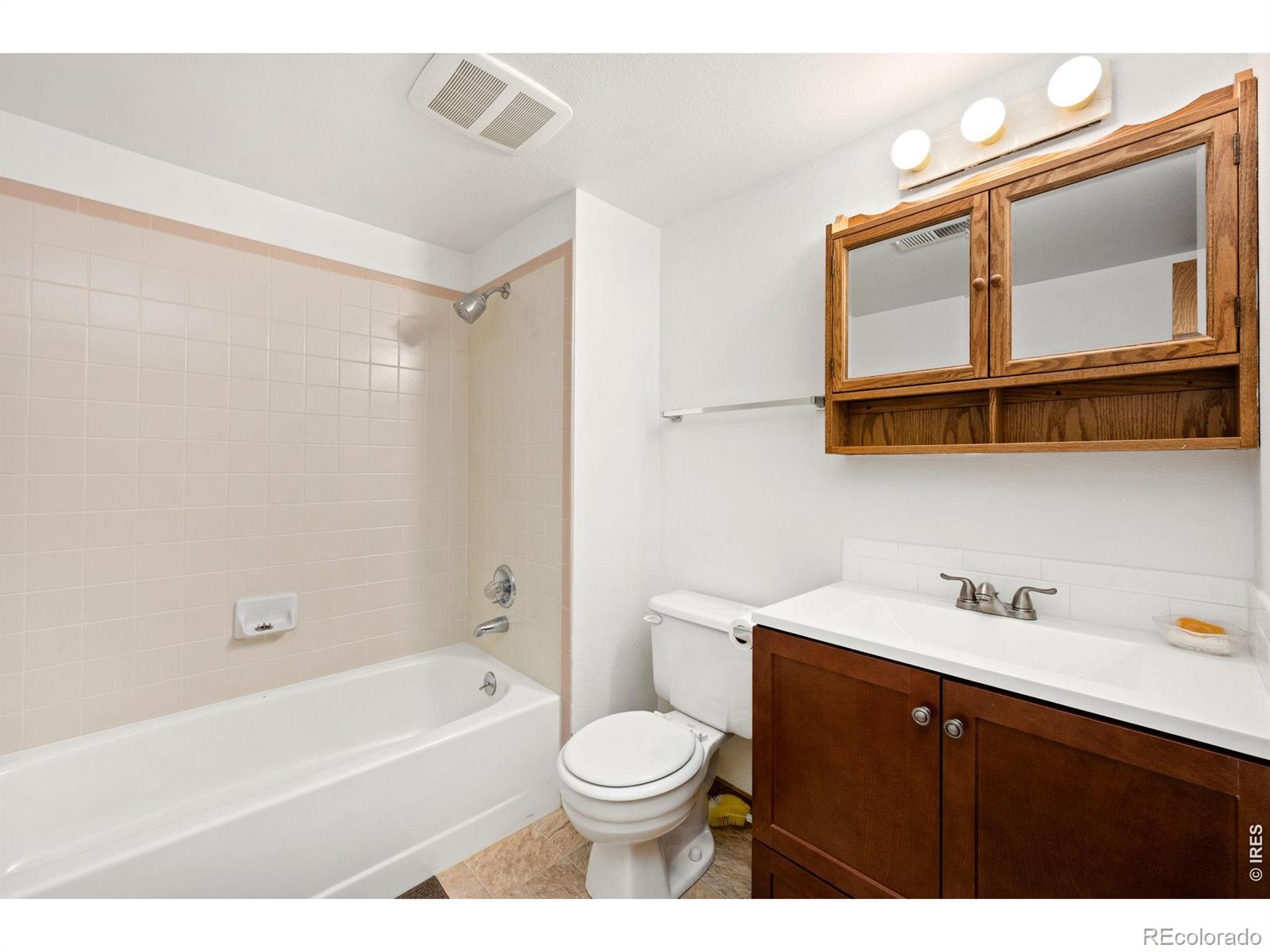 MLS Image #22 for 1056  scarborough drive,loveland, Colorado