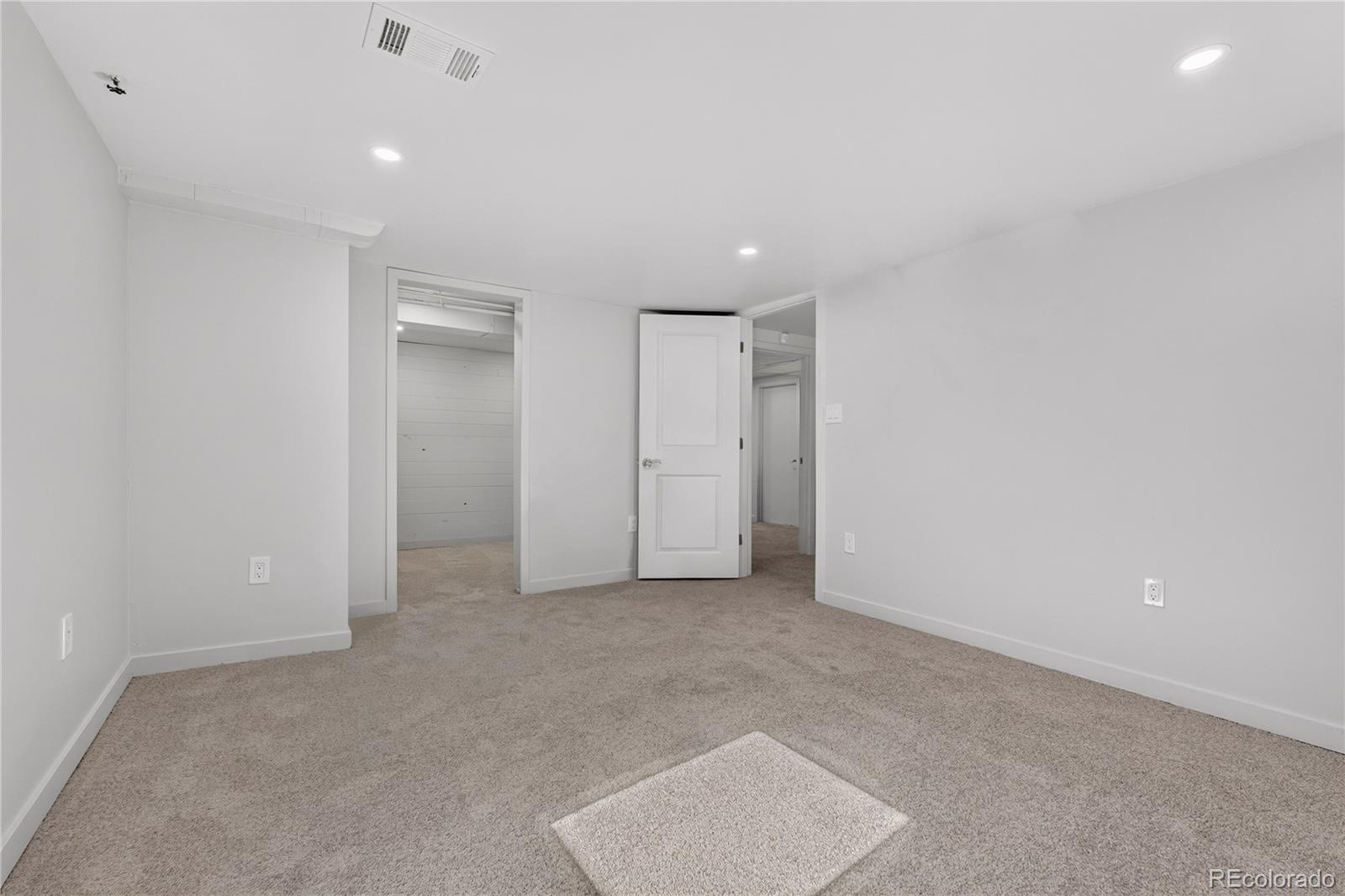 MLS Image #23 for 6641 w 52nd avenue,arvada, Colorado