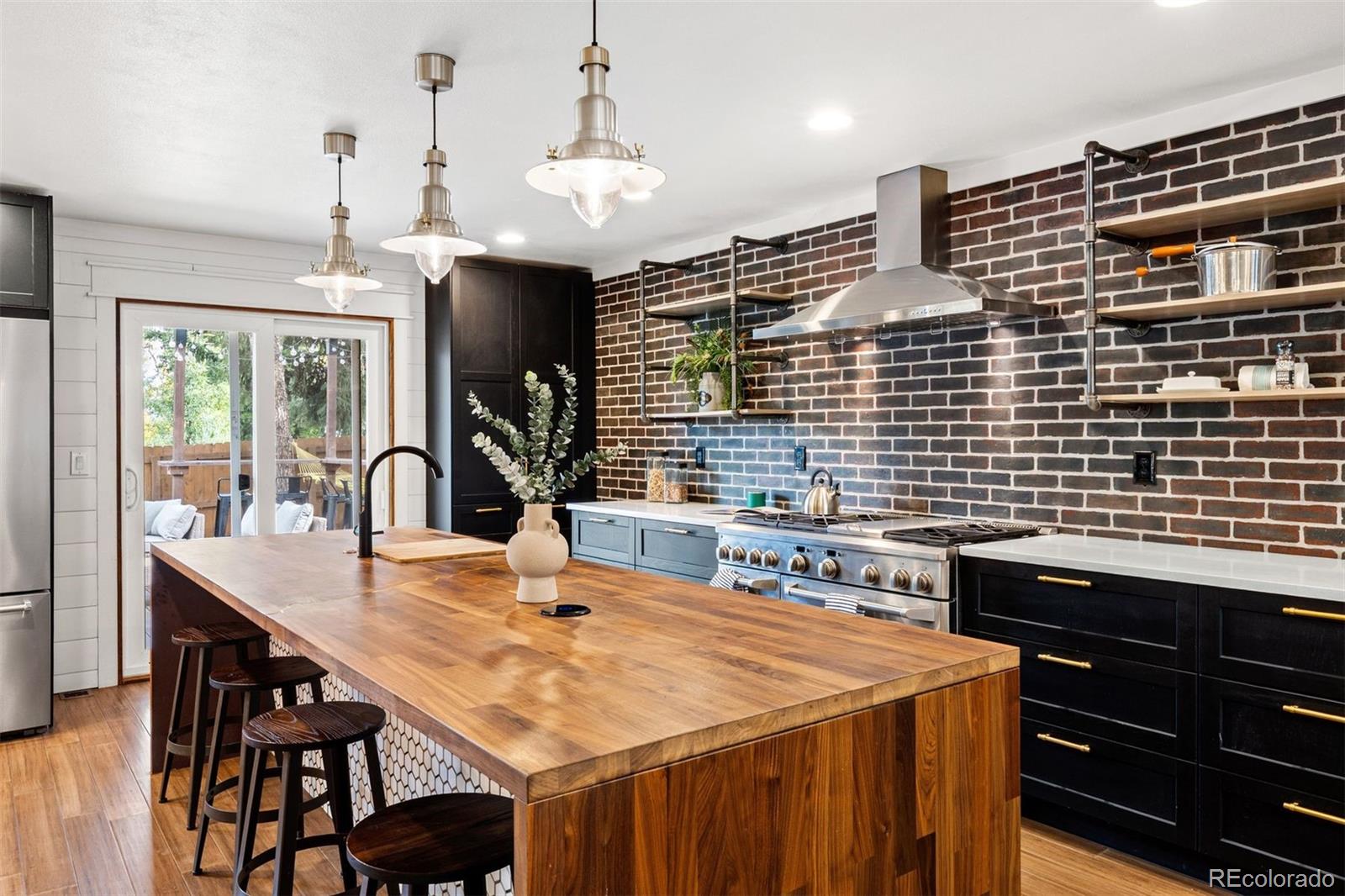 MLS Image #1 for 10739 e crestridge circle,englewood, Colorado