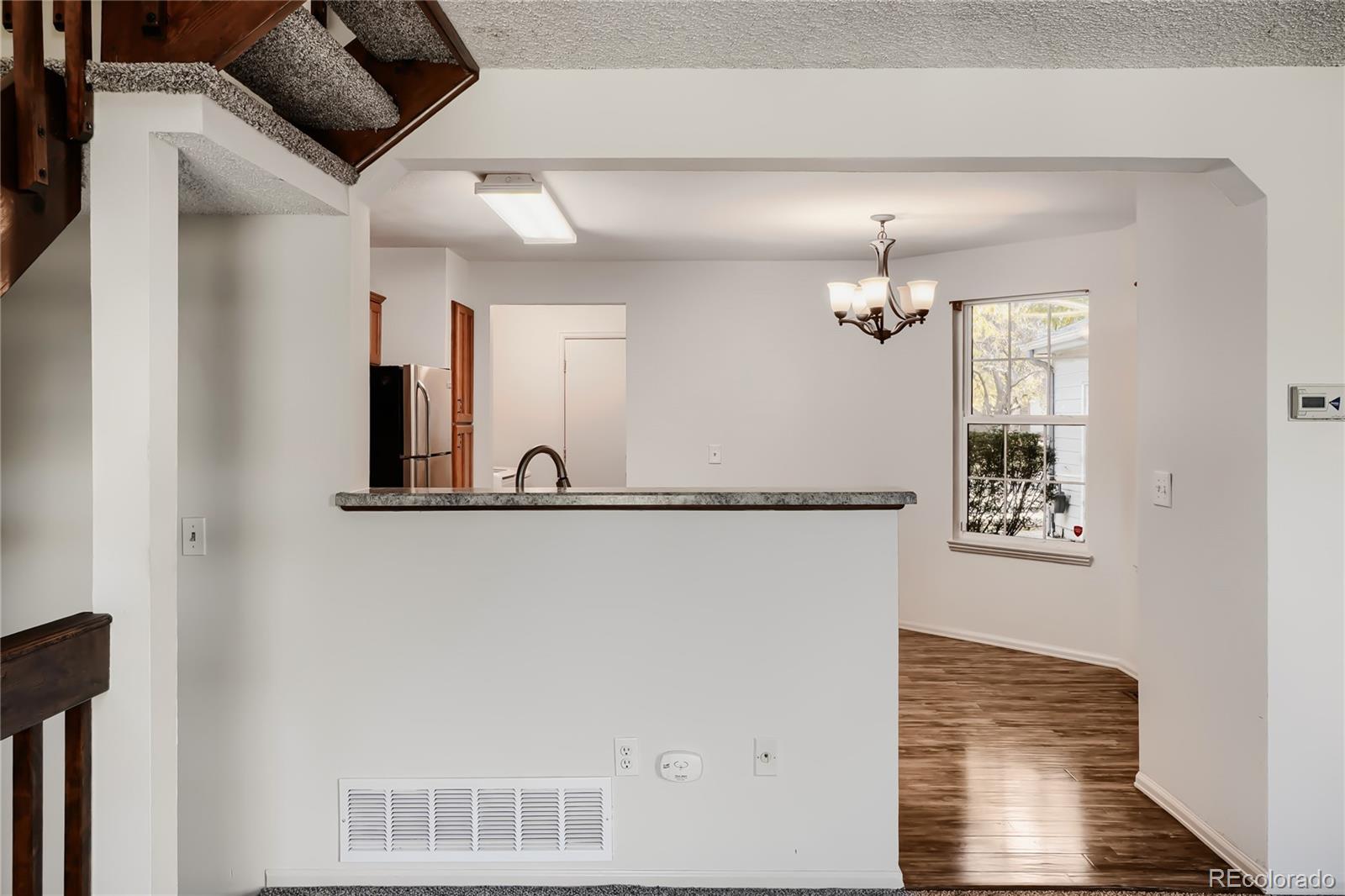 MLS Image #6 for 8837 w plymouth avenue,littleton, Colorado