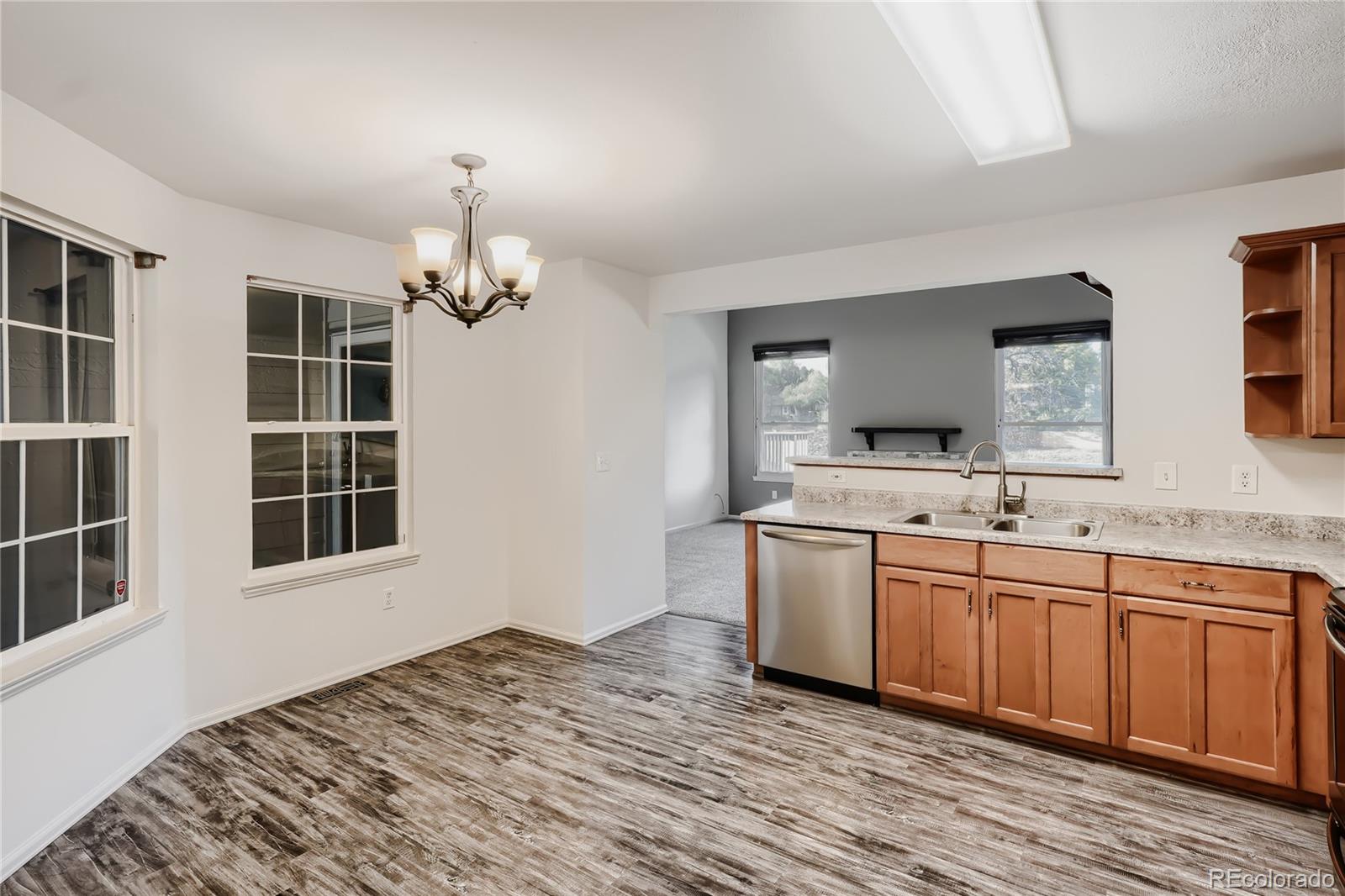 MLS Image #7 for 8837 w plymouth avenue,littleton, Colorado
