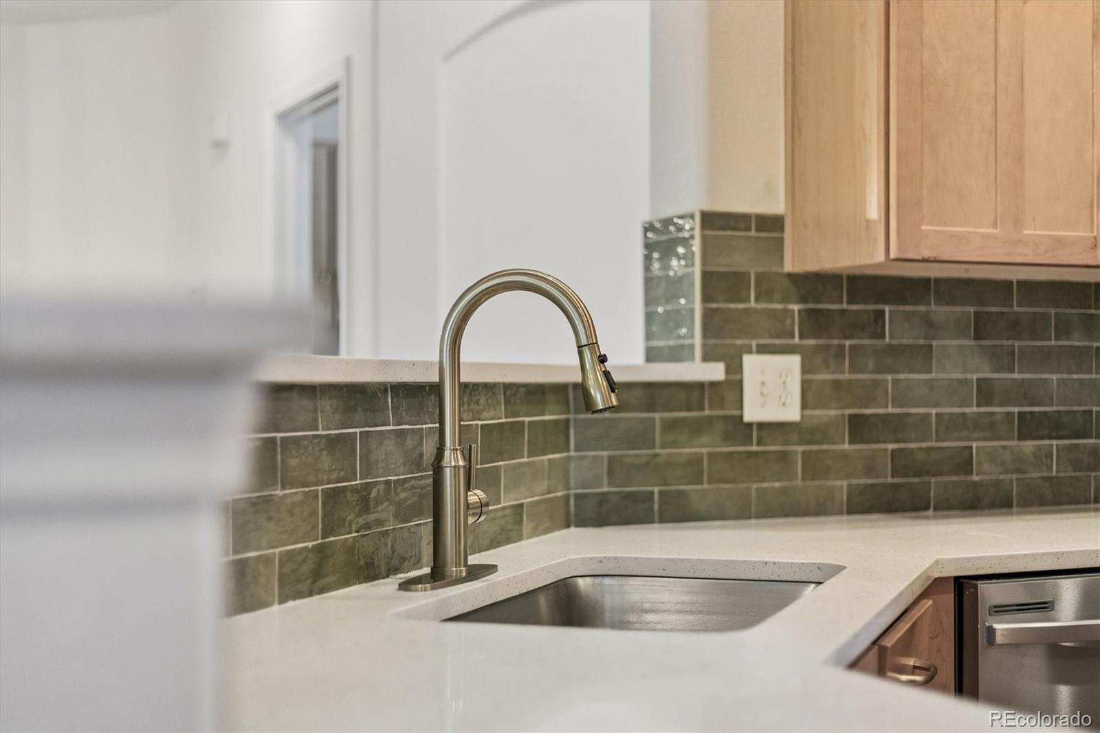 MLS Image #8 for 1928 e 167th avenue,thornton, Colorado
