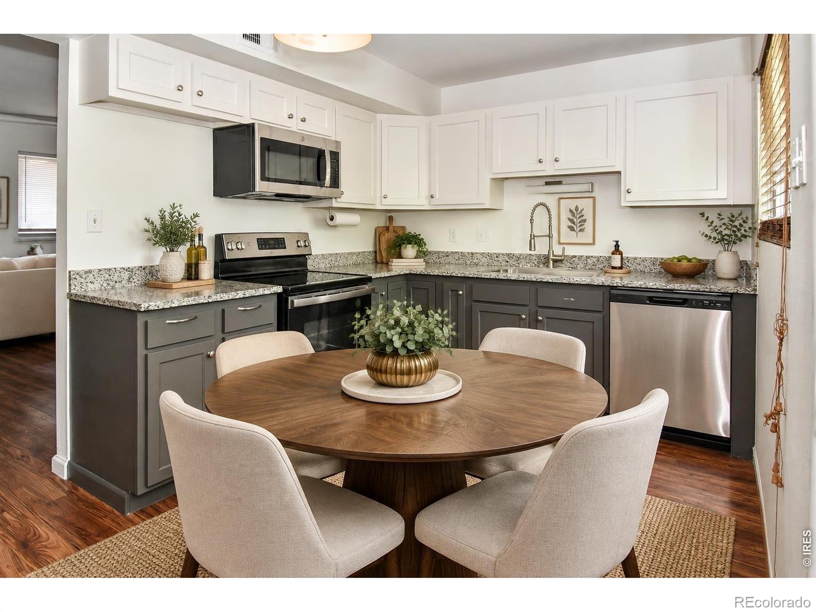 MLS Image #4 for 1615  cottonwood drive,louisville, Colorado
