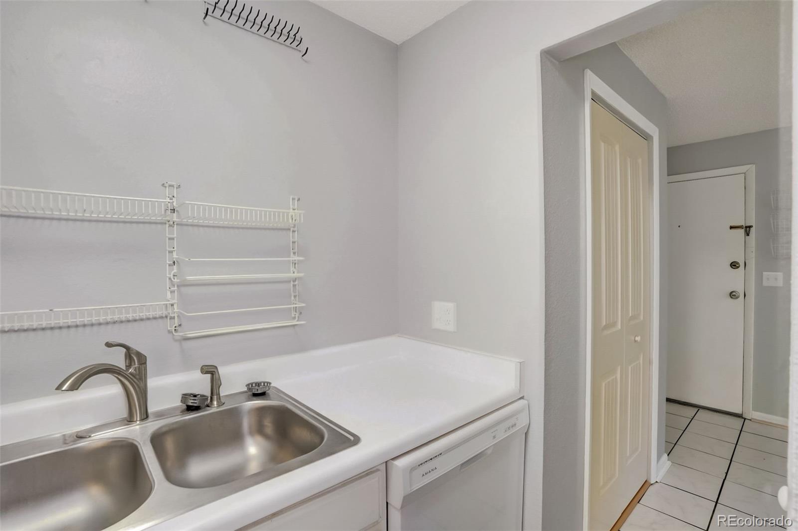 MLS Image #15 for 1705  heatheridge road,fort collins, Colorado