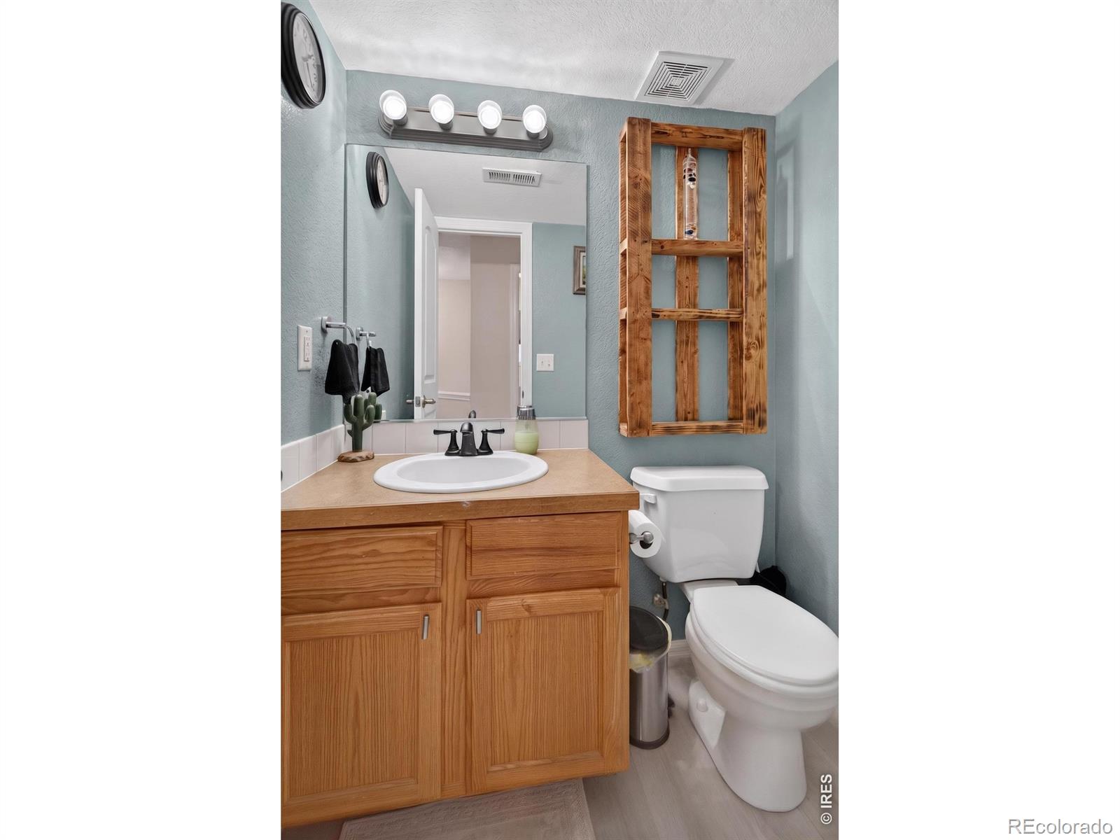 MLS Image #18 for 3445  yule trail drive,fort collins, Colorado