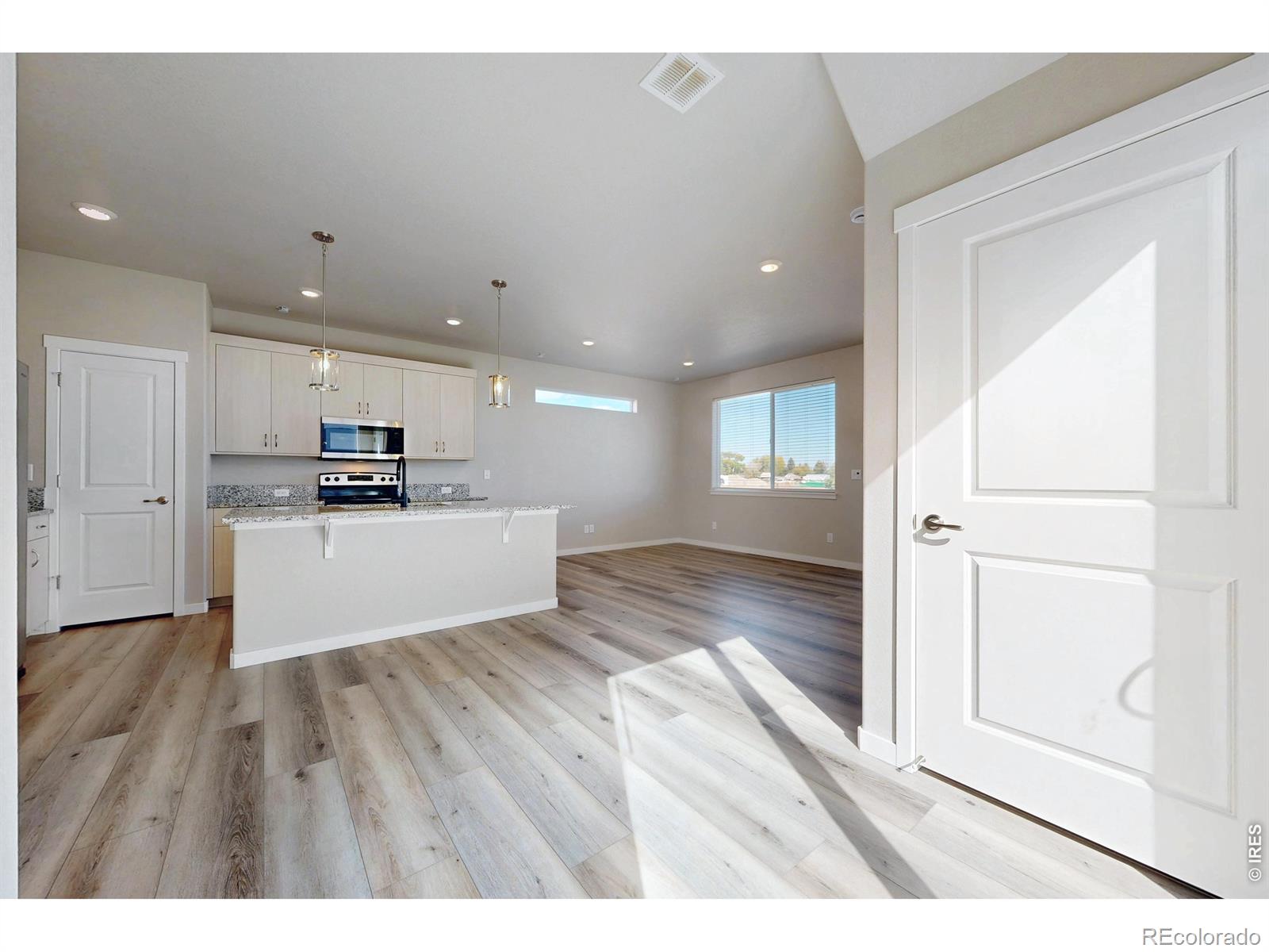 MLS Image #14 for 309  pyramid peak street,berthoud, Colorado