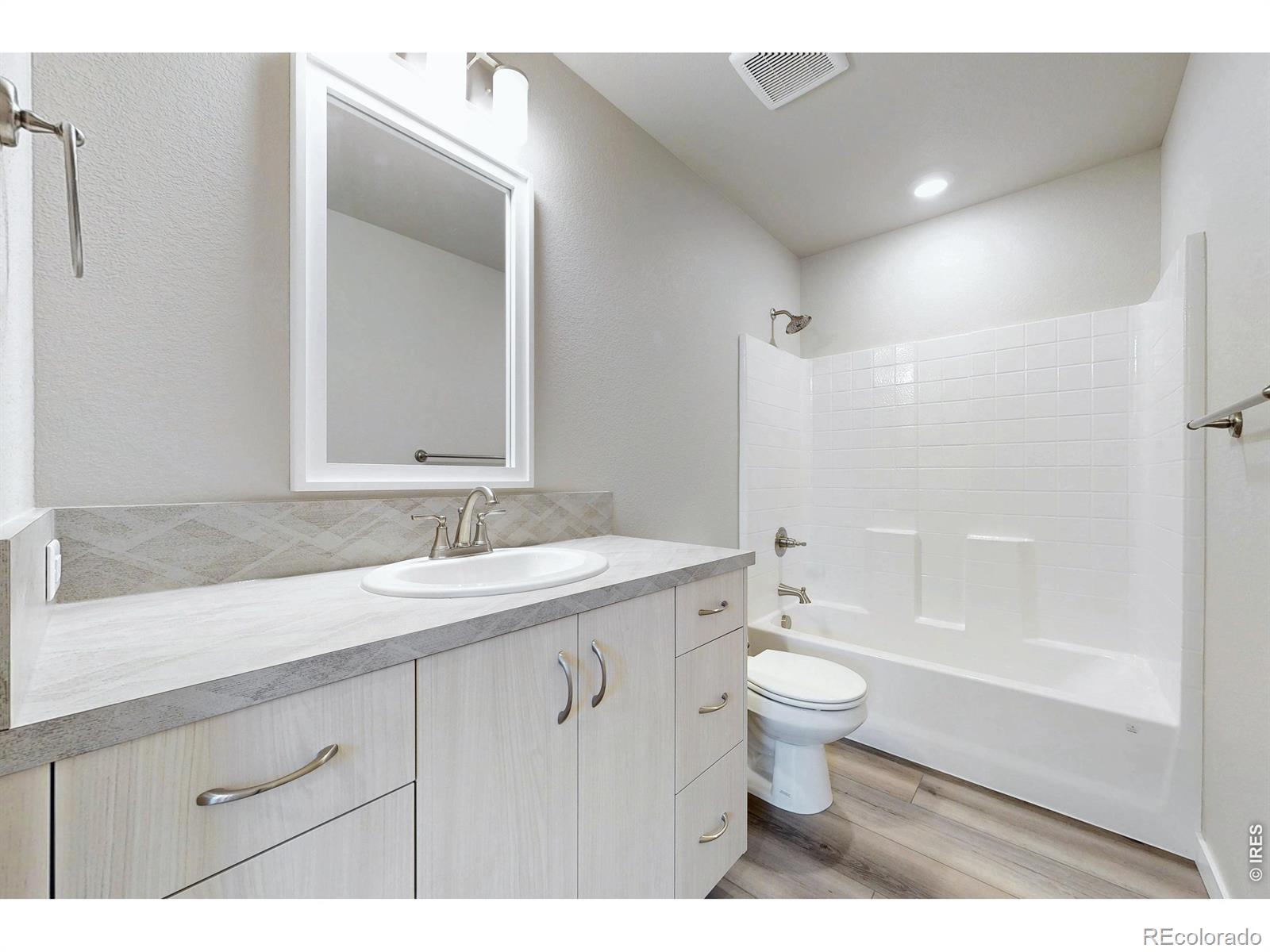 MLS Image #25 for 309  pyramid peak street,berthoud, Colorado