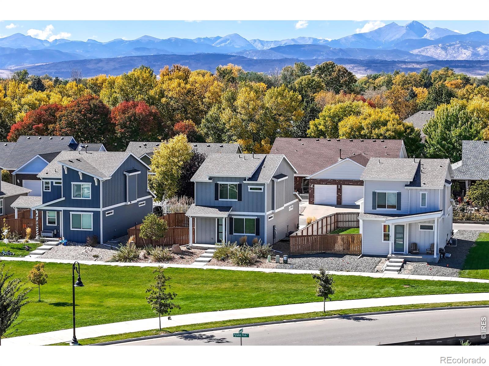 MLS Image #41 for 309  pyramid peak street,berthoud, Colorado