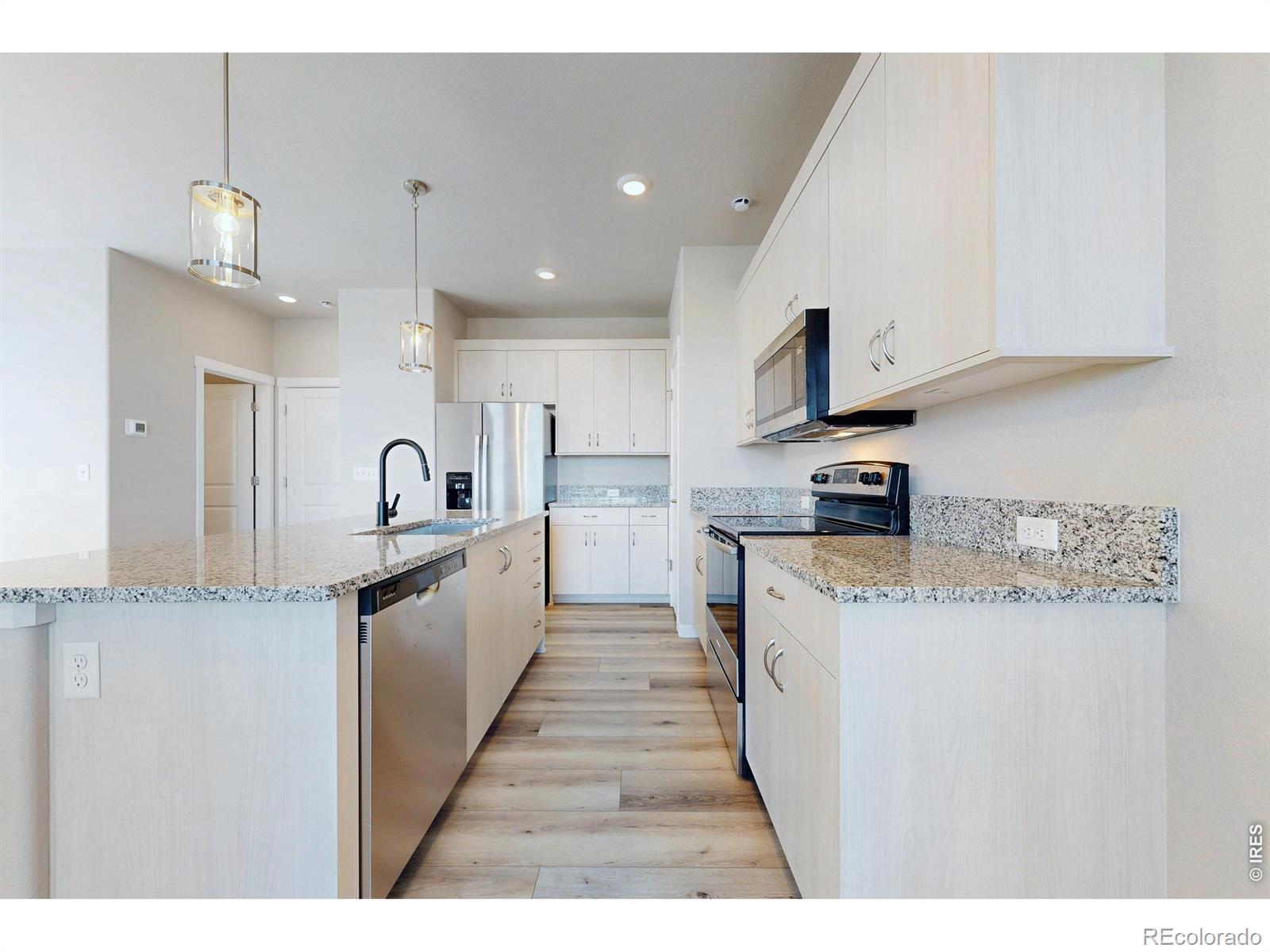 MLS Image #9 for 309  pyramid peak street,berthoud, Colorado