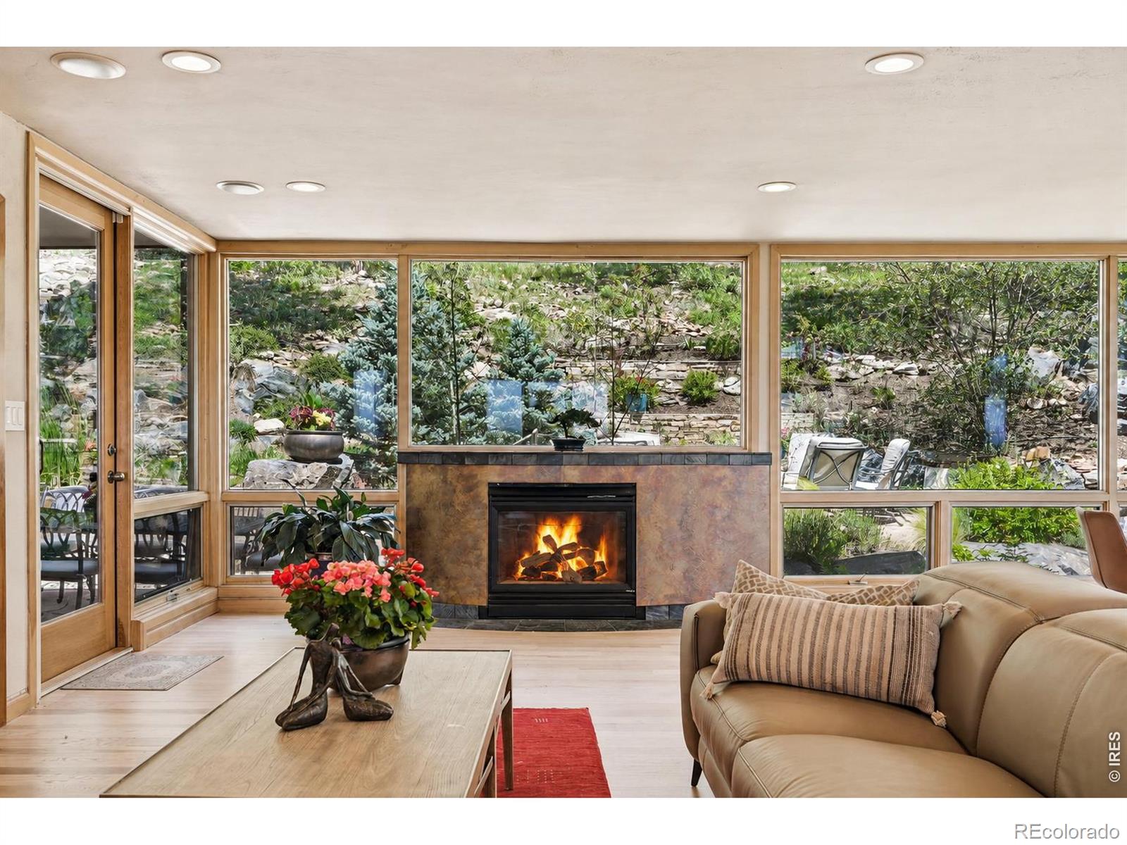 MLS Image #10 for 2881 n lakeridge trail,boulder, Colorado