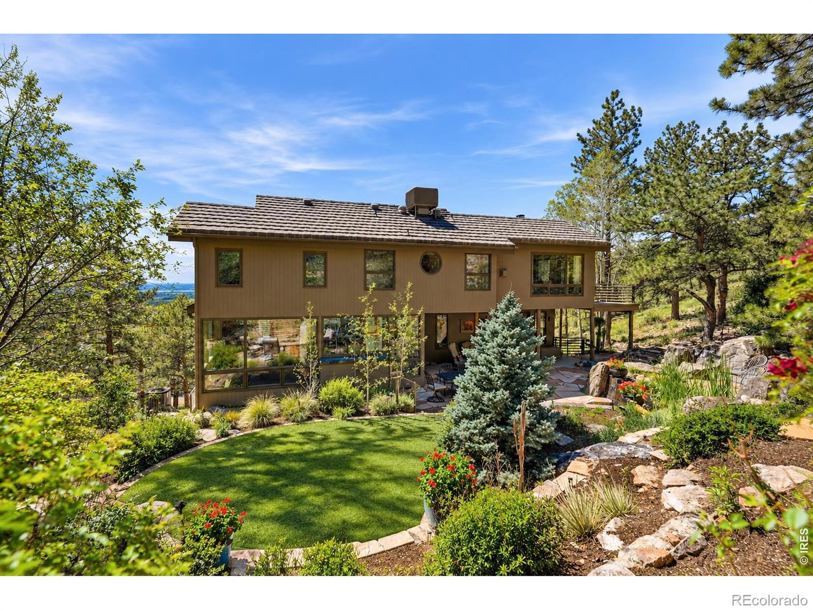 MLS Image #37 for 2881 n lakeridge trail,boulder, Colorado
