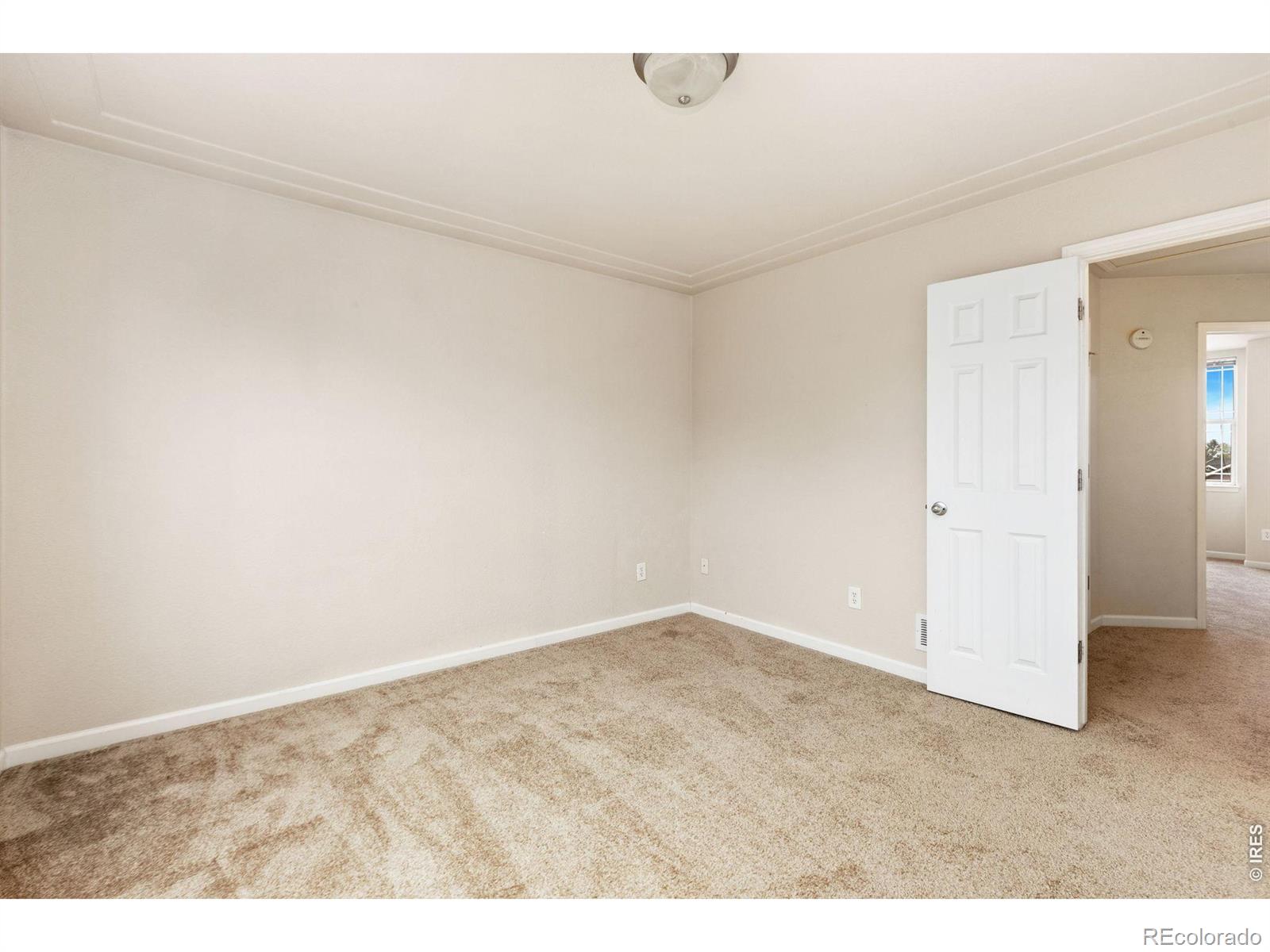 MLS Image #15 for 3201  rock point court,evans, Colorado