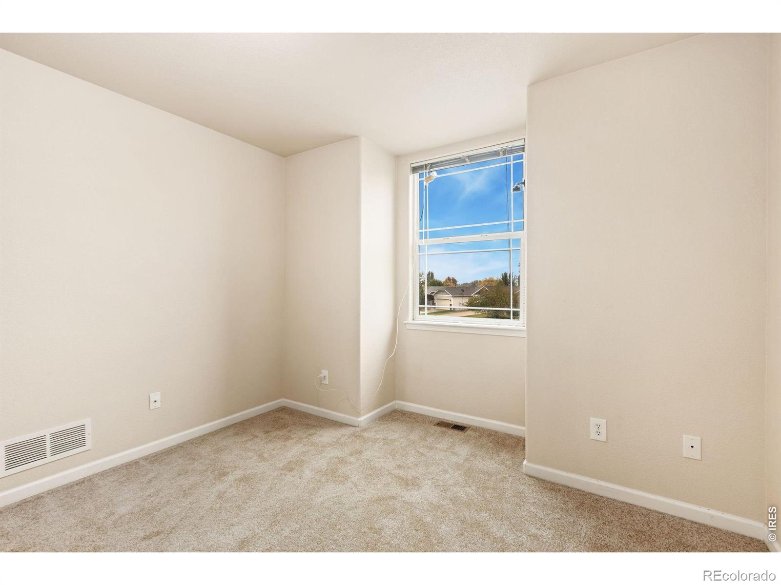 MLS Image #27 for 3201  rock point court,evans, Colorado